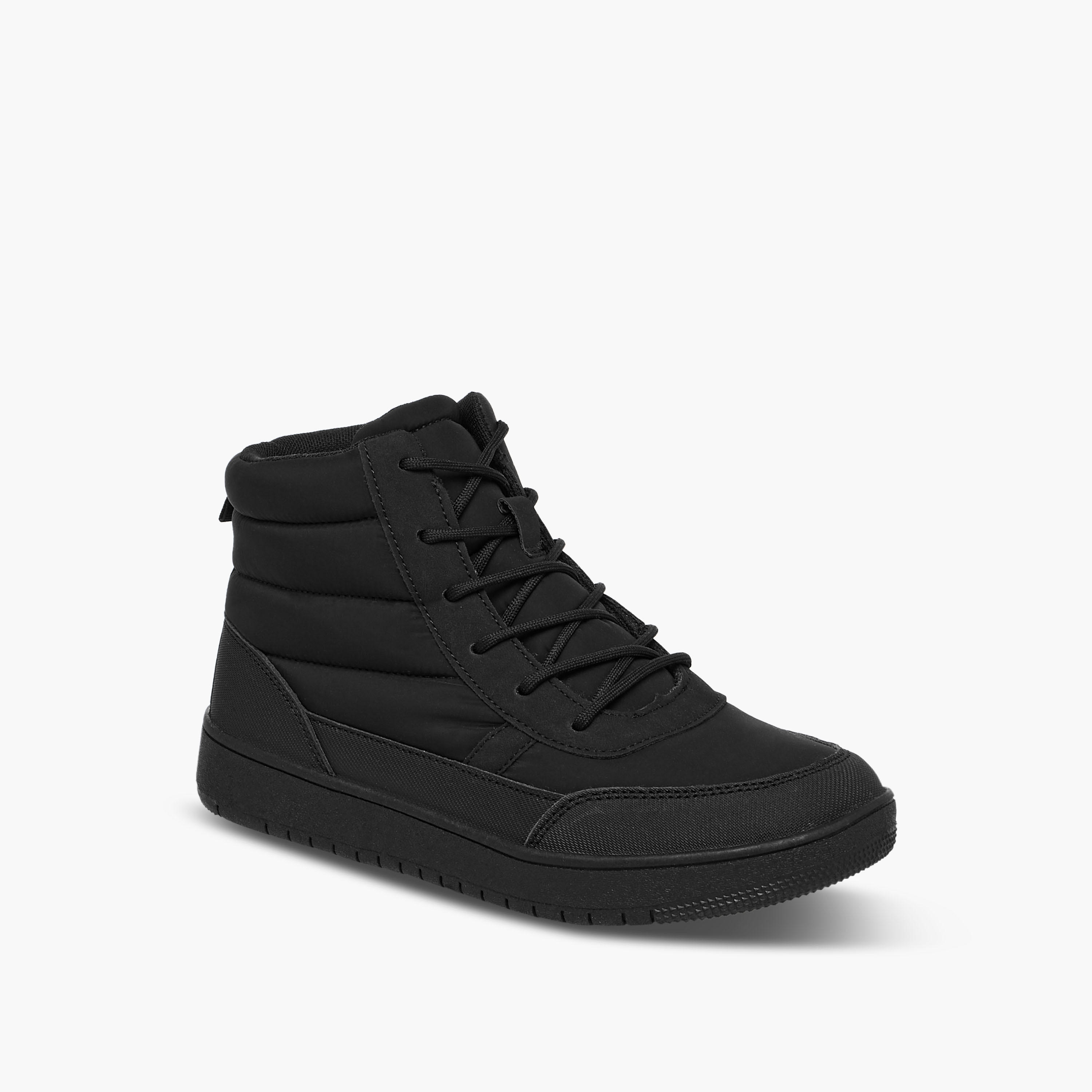 بوت مبطن بطول الكاحل ورباط للولاد من ماستر دوتشيني-boys-shoes-boots-image-2