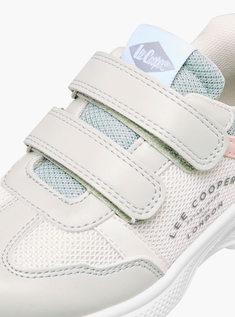 حذاء سنيكرز بشريط إغلاق لاصق للبنات من لي كوبر-girls-shoes-sneakers-image-4