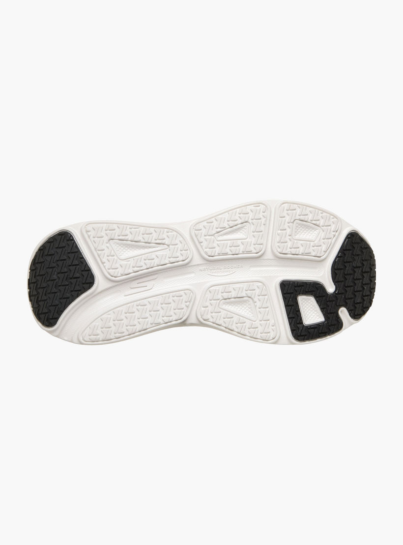 حذاء رياضي برباط ماكس كوشننج إنديفور للرجال من سكيتشرز-sports-men-shoes-image-3