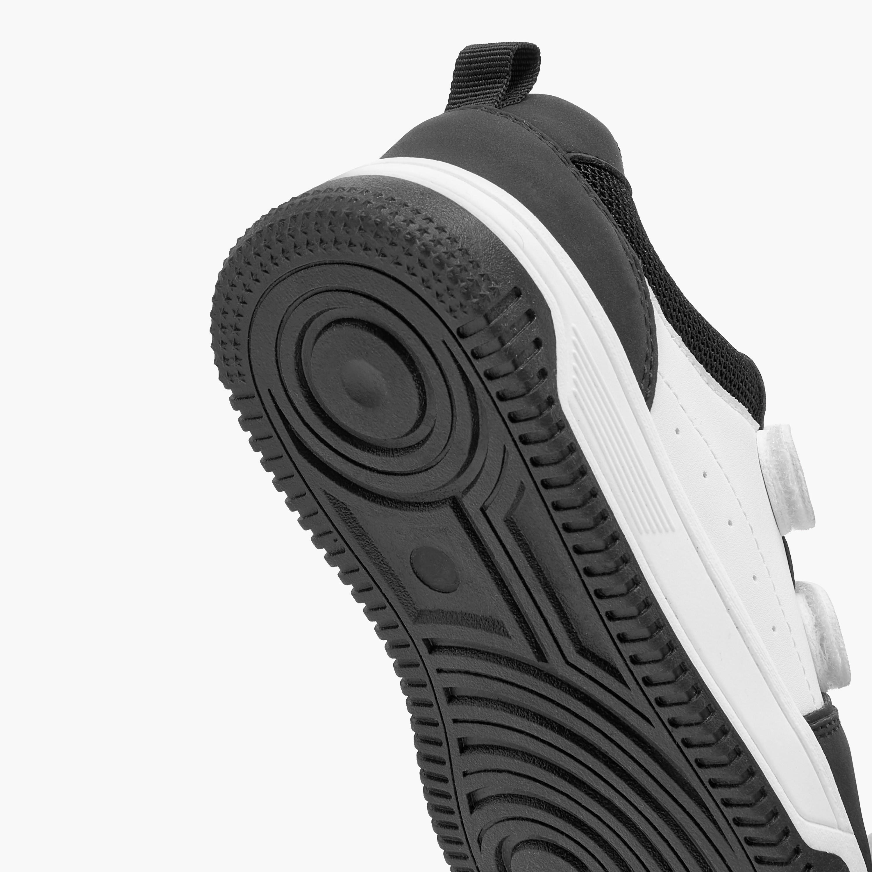 حذاء سنيكرز بشريط إغلاق لاصق وتصميم قوالب ملونة من جونيورز-boys-shoes-schoolshoes-image-5