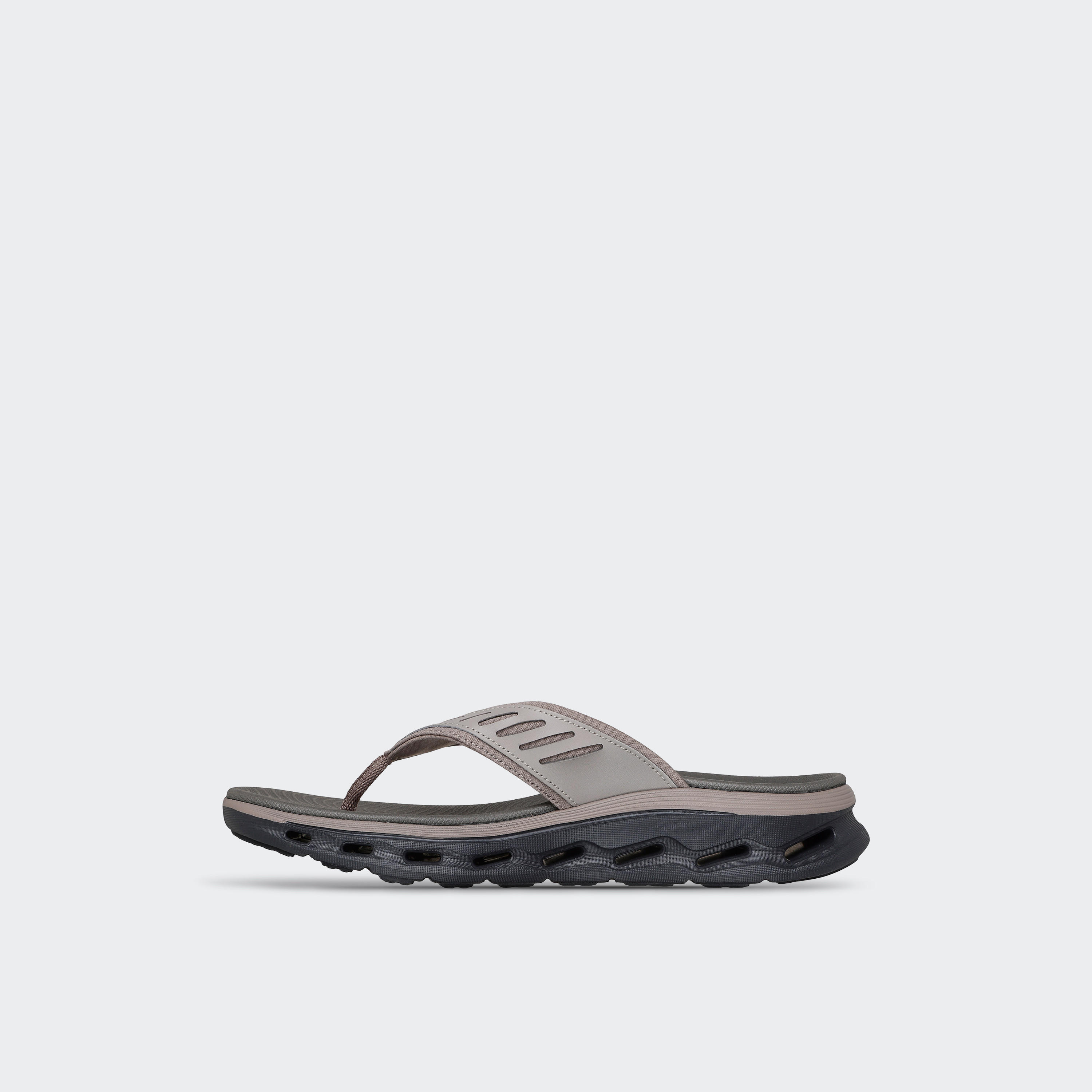 صندل بإصبع سهل الارتداء جو ووك جلايد ستيب 2.0 للرجال من سكيتشرز-men-shoes-sandals-image-4