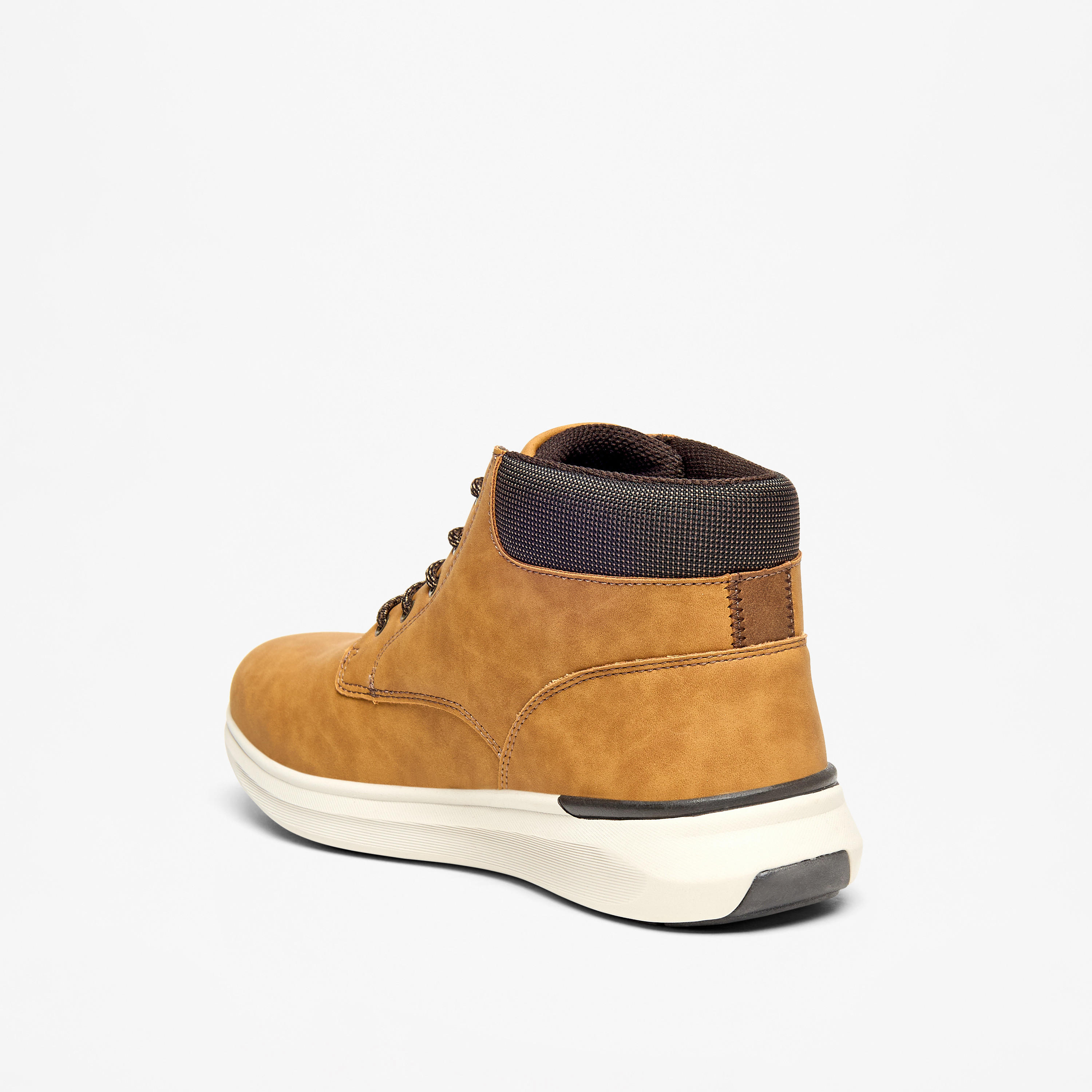 بوت طول الكاحل برباط إغلاق من إل بي إل من شو إكسبريس-men-shoes-boots-image-2