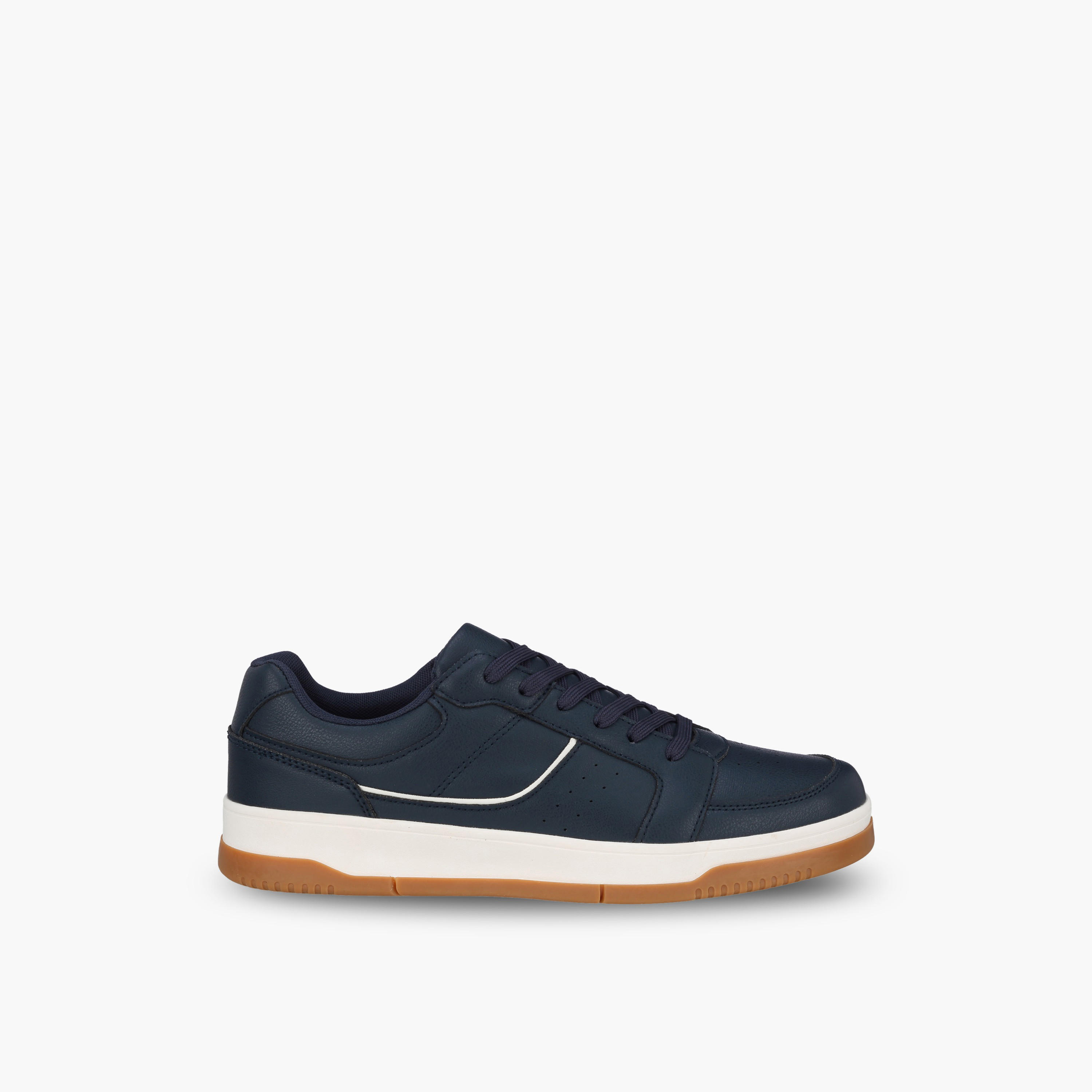 حذاء سنيكرز برباط إغلاق للرجال من إل بي إل من شوإكسبريس-men-shoes-sneakers-image-3