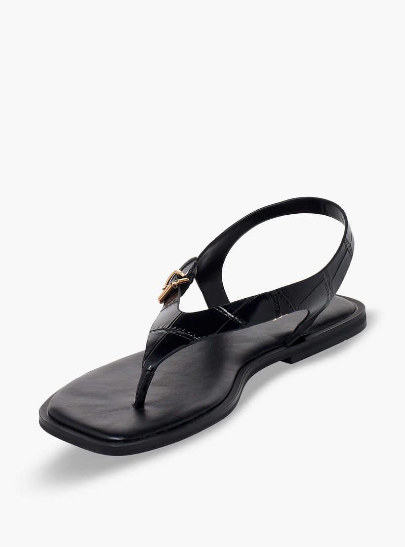 صندل بارز الملمس بحزام بإبزيم للنساء من سيليست-women-shoes-sandals-flats-image-4