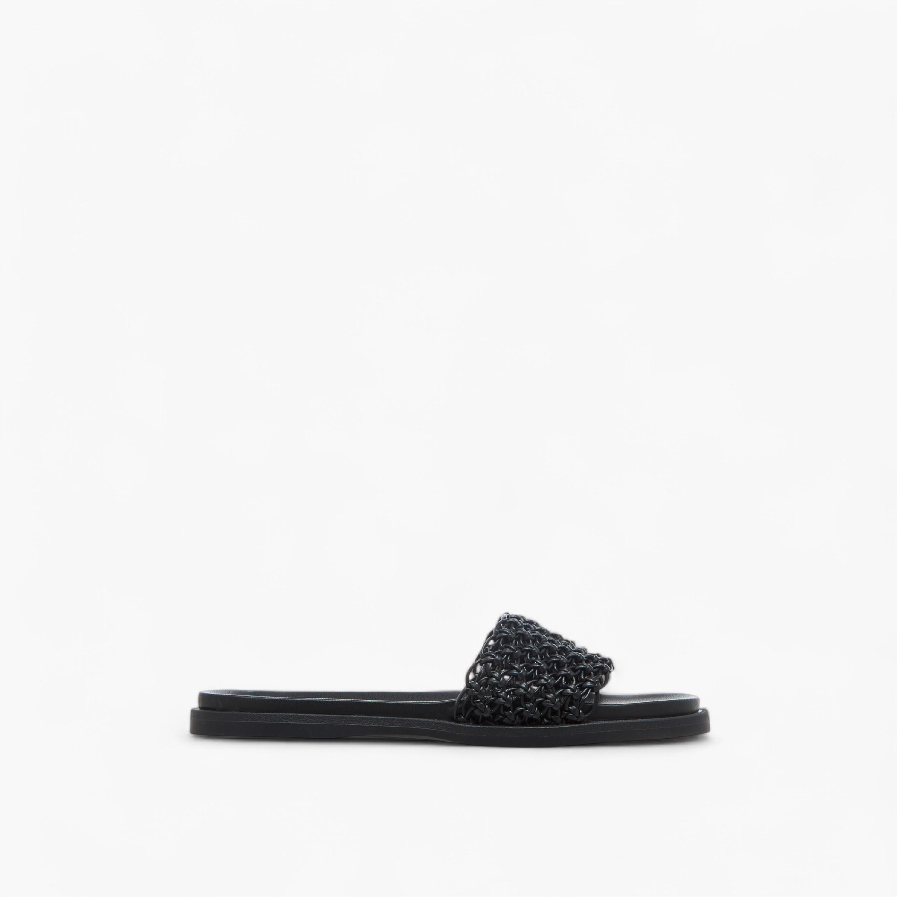 صندل سهل الارتداء بارز الملمس للنساء من سيليست-women-shoes-flats-sandals-image-3