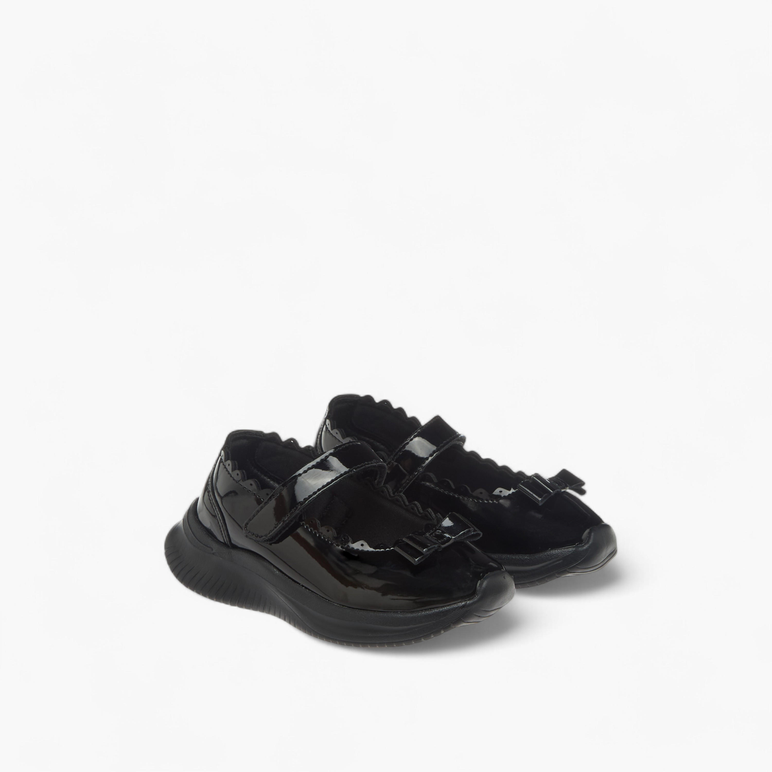 حذاء مدرسي بشريط إغلاق لاصق وفيونكة من داش-girls-shoes-maryjanes-image-1