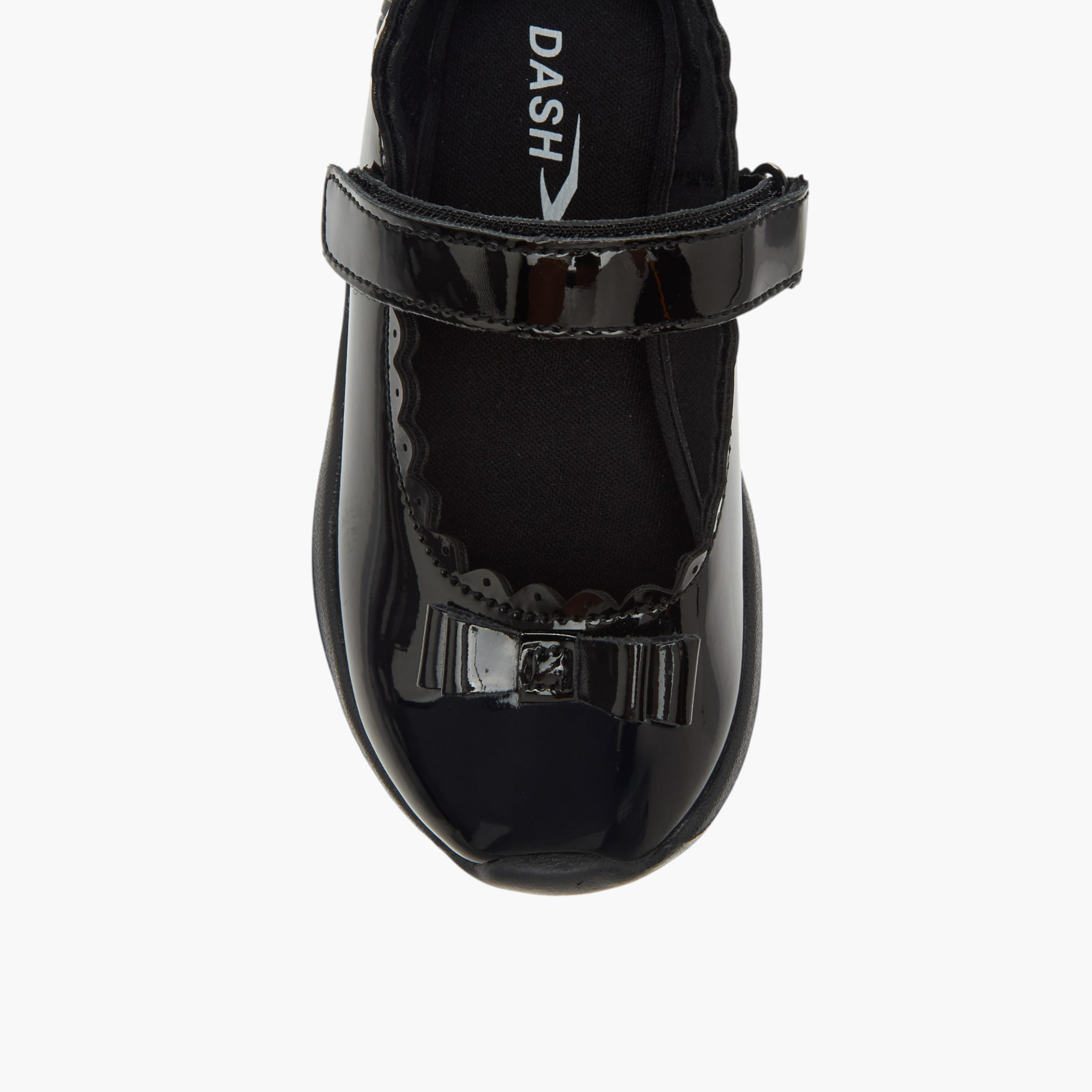 حذاء مدرسي بشريط إغلاق لاصق وفيونكة من داش-girls-shoes-maryjanes-image-4