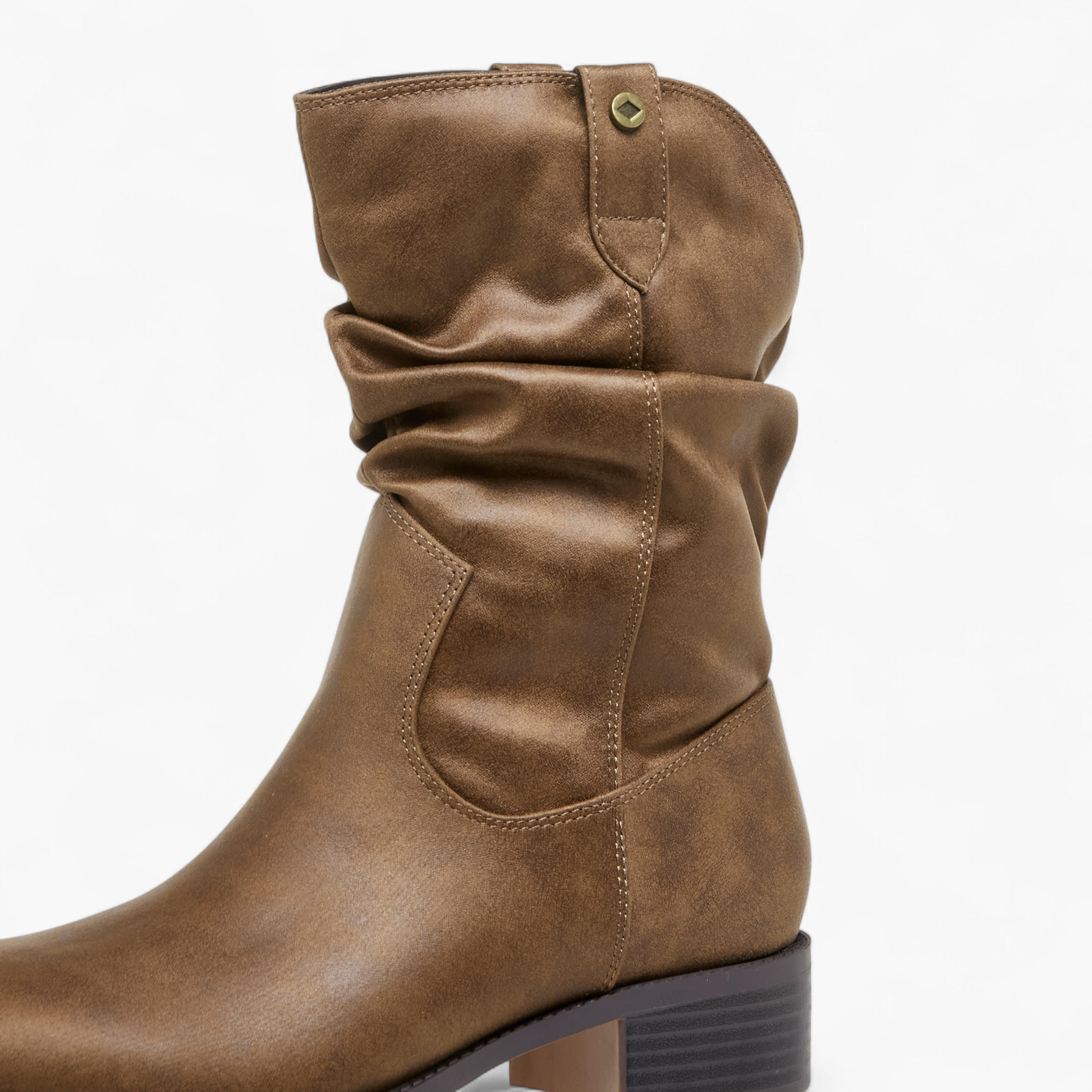 Lee Cooper Women's Solid Ankle Boots with Block Heels-women-shoes-boots-image-4