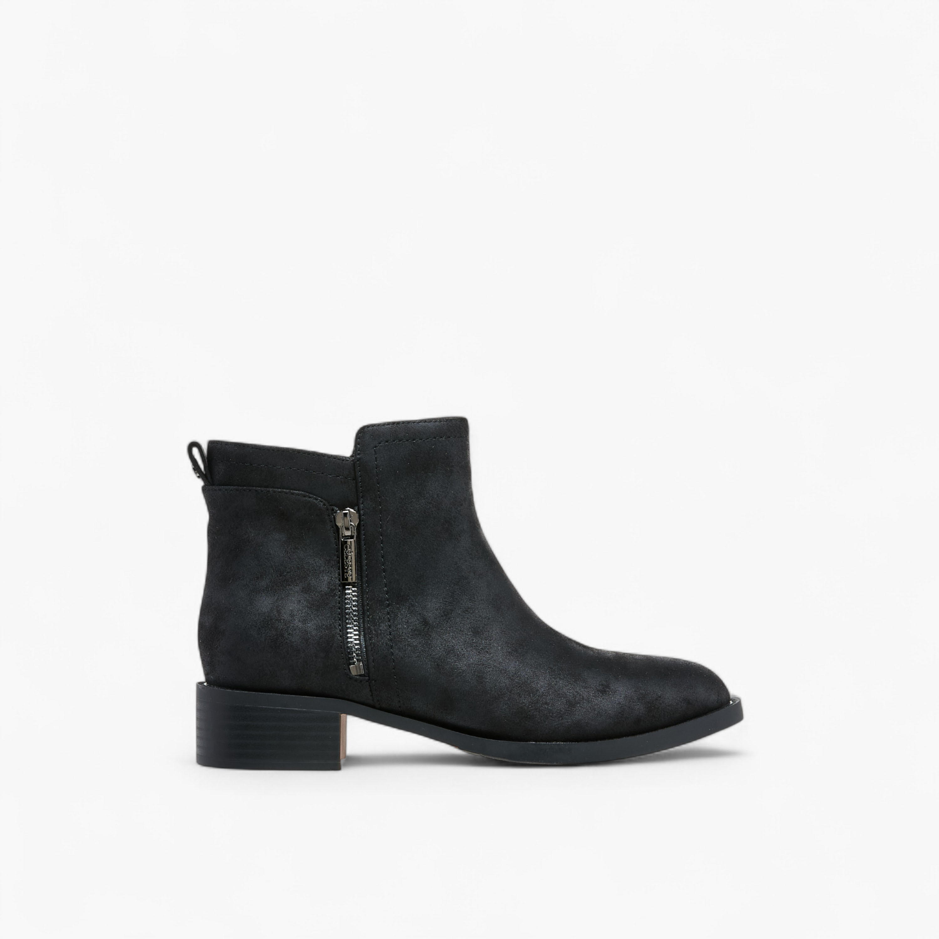 بوت بطول الكاحل سادة بسحاب إغلاق للنساء من سيليست-women-shoes-boots-image-3