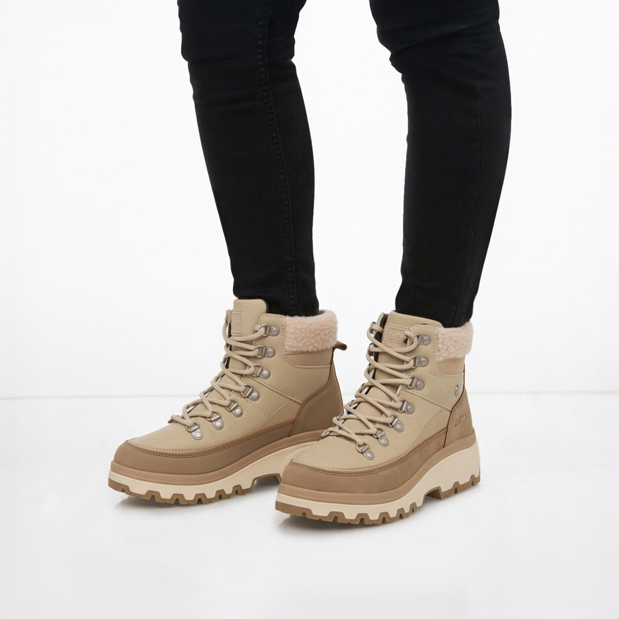 بوت طول الكاحل برباط إغلاق للنساء من لي كوبر-women-shoes-boots-image-2