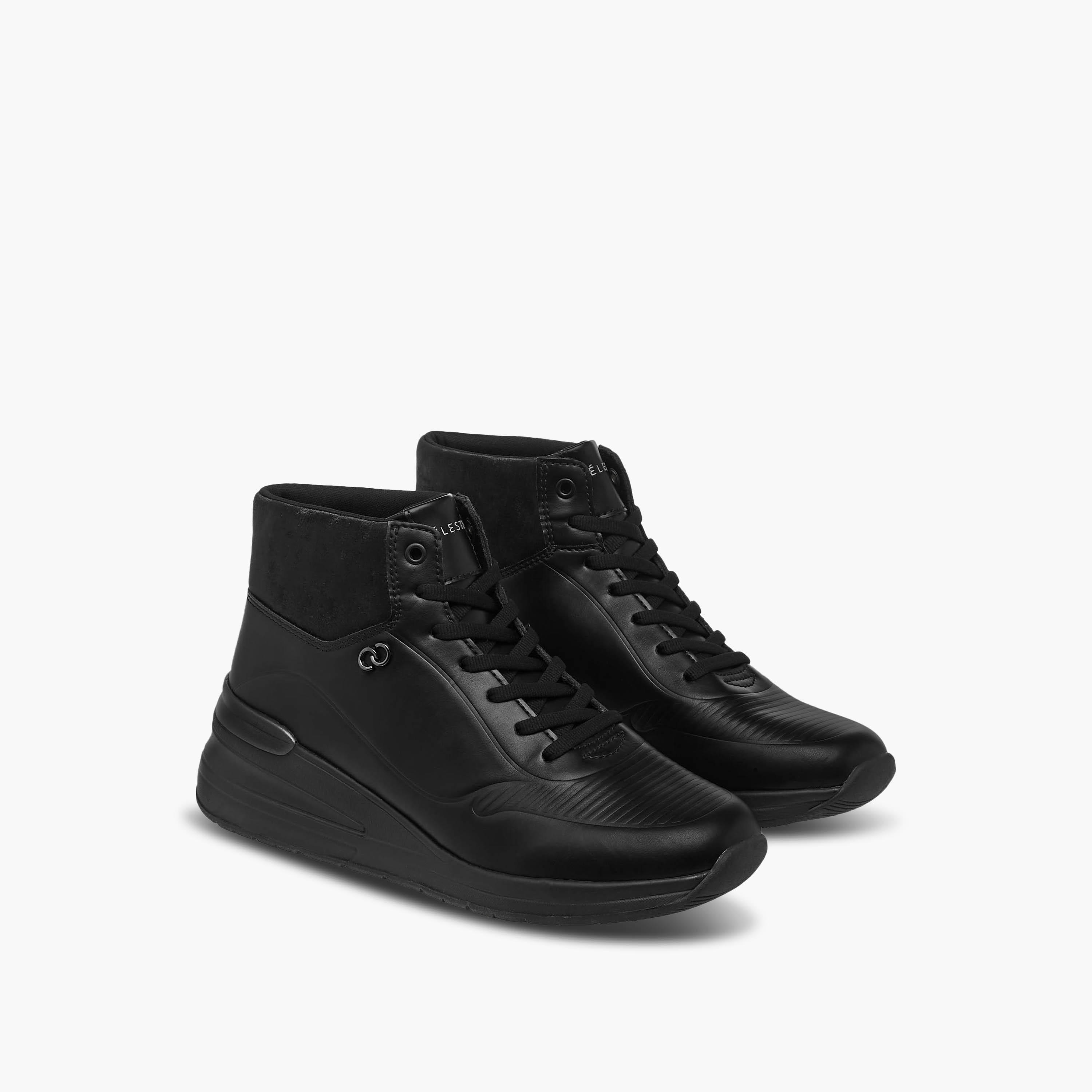 بوت برقبة للكاحل برباط إغلاق للنساء من سيليست-women-shoes-boots-image-1