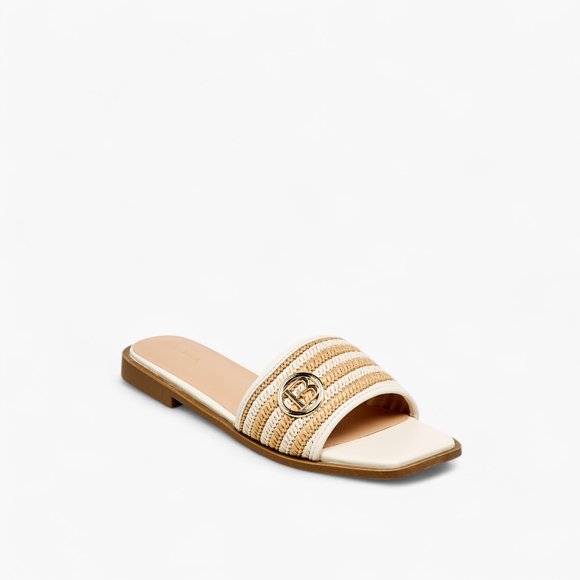 صندل مسطح سهل الارتداء وبارز الملمس بزينة معدنية من فلورا بيلا-women-shoes-flats-sandals-image-2