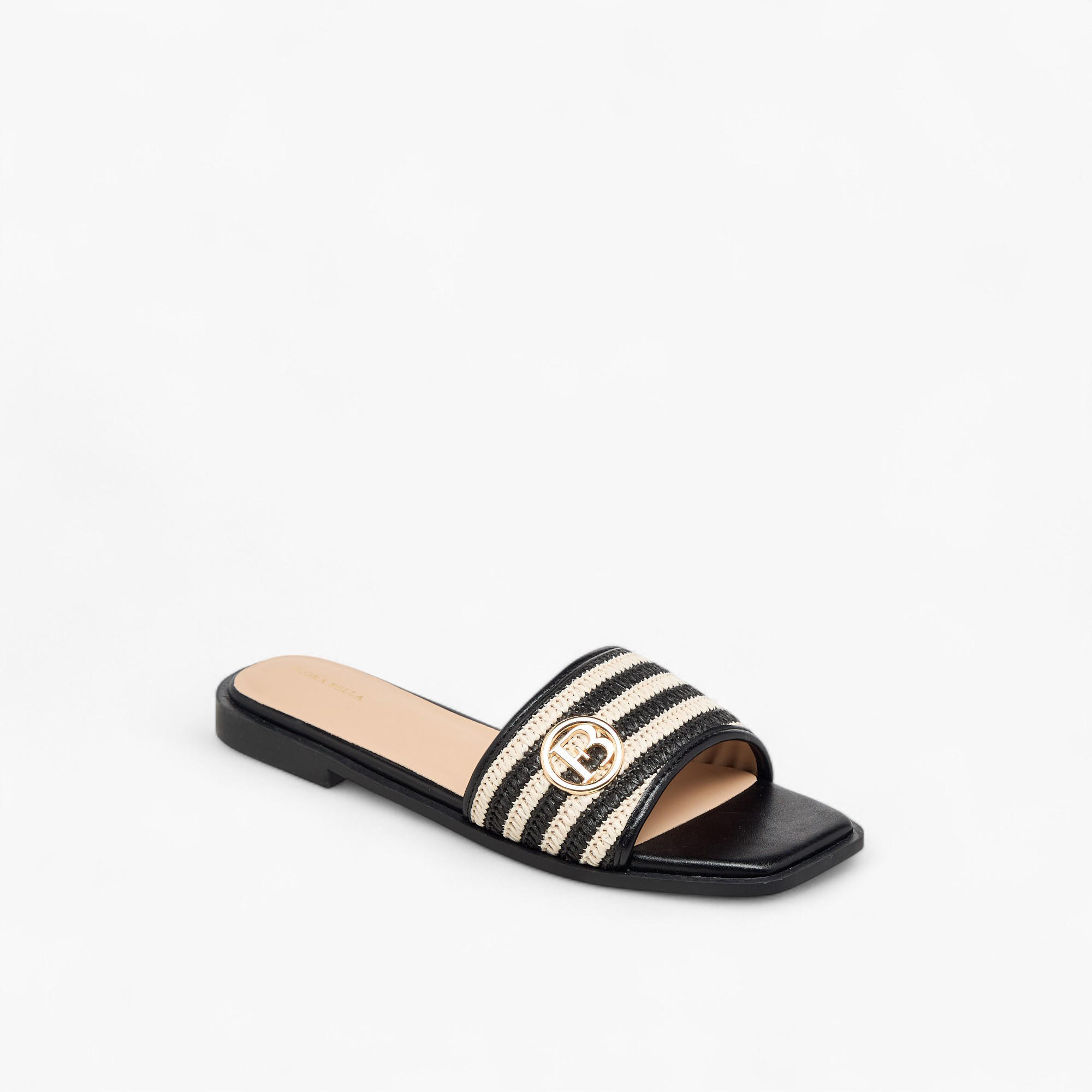 صندل مسطح سهل الارتداء وبارز الملمس بزينة معدنية من فلورا بيلا-women-shoes-flats-sandals-image-2