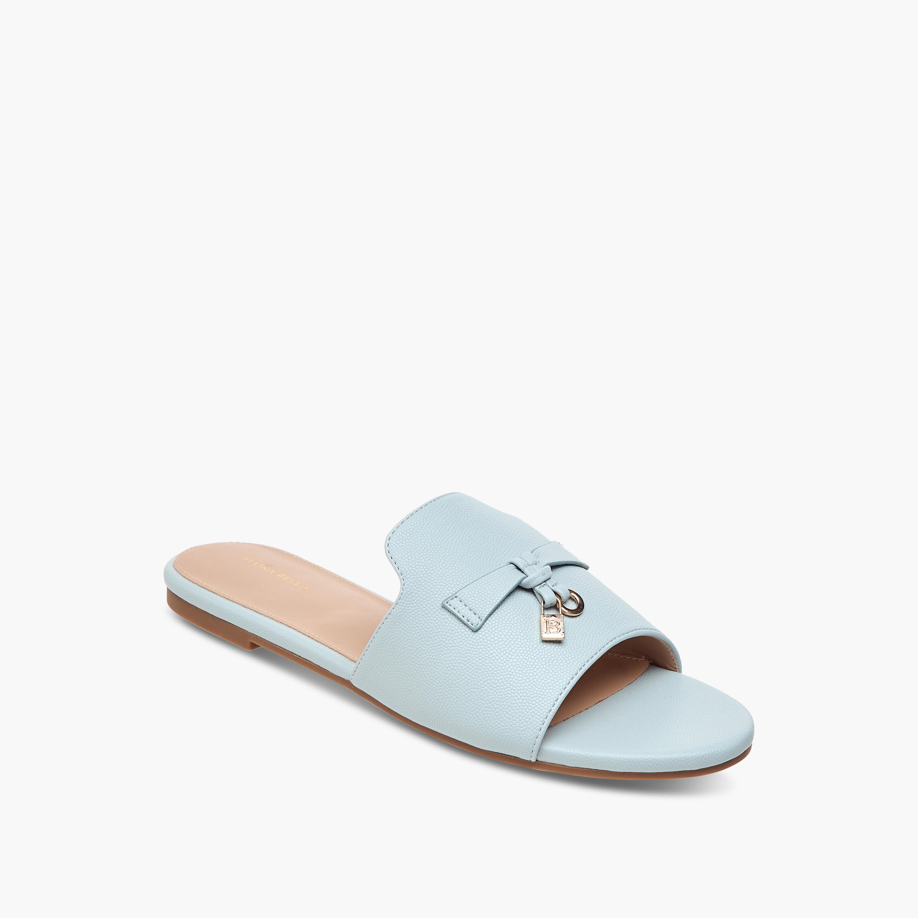 صندل سهل الارتداء بزينة قفل من فلورا بيلا-women-shoes-flats-sandals-image-2