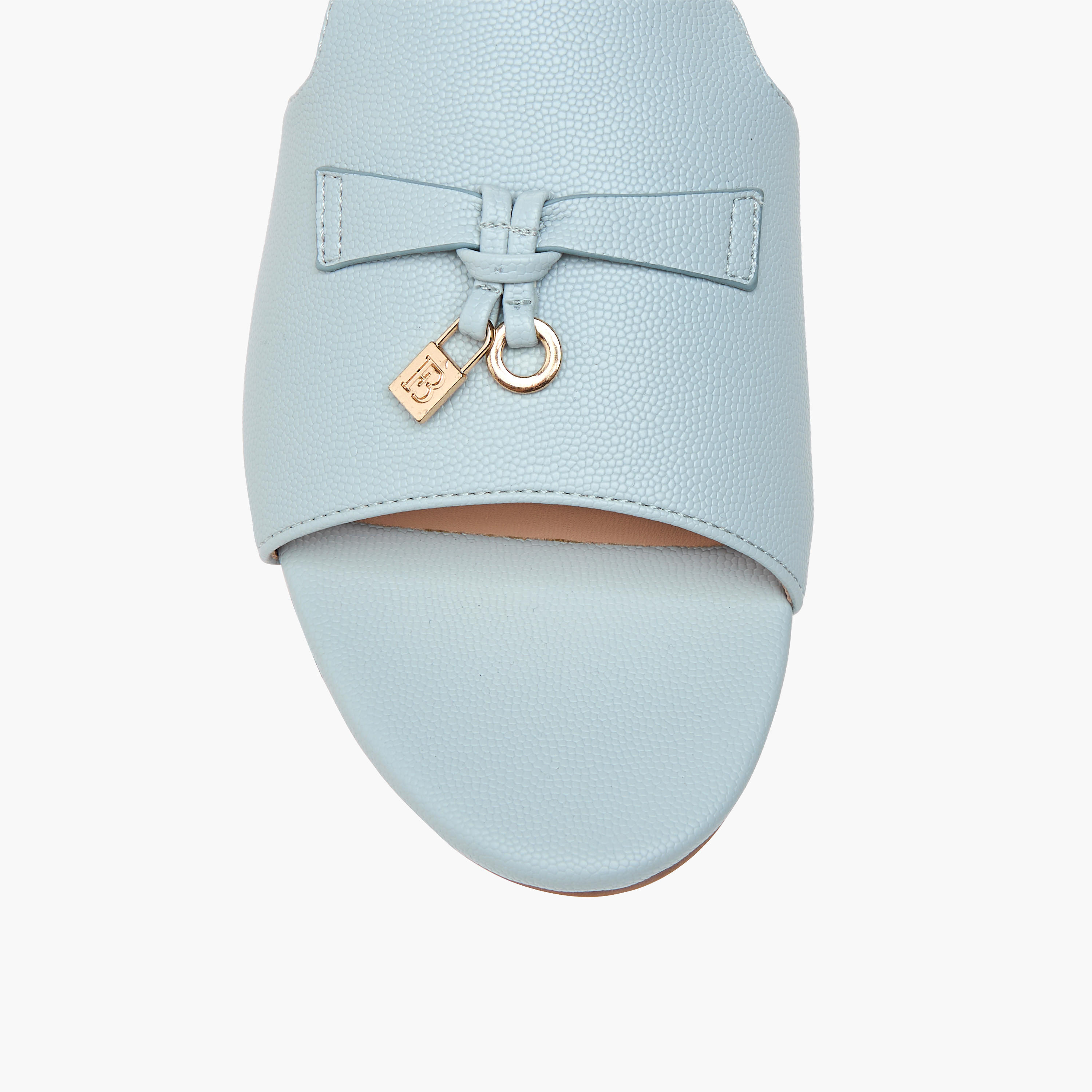 صندل سهل الارتداء بزينة قفل من فلورا بيلا-women-shoes-flats-sandals-image-4