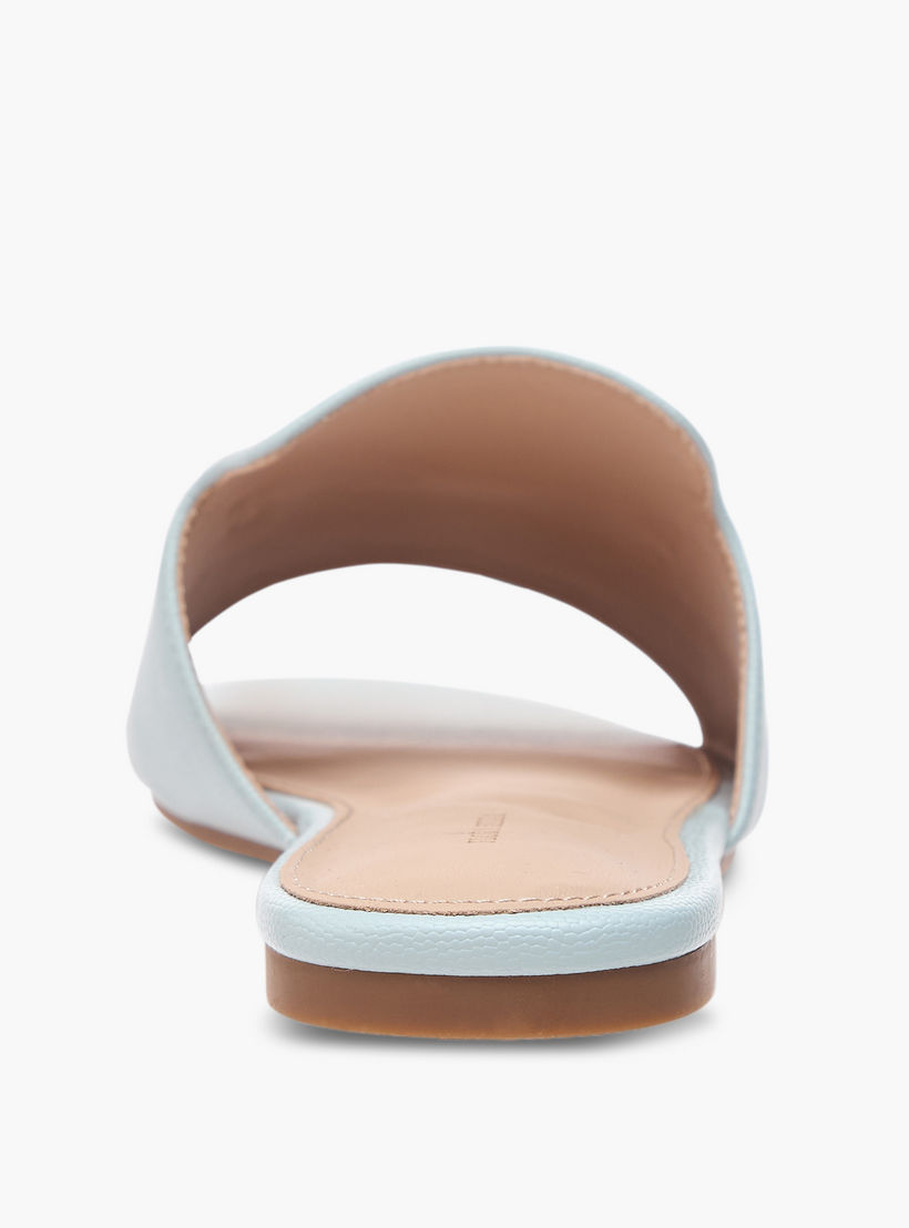 صندل سهل الارتداء بزينة قفل من فلورا بيلا-women-shoes-flats-sandals-image-5