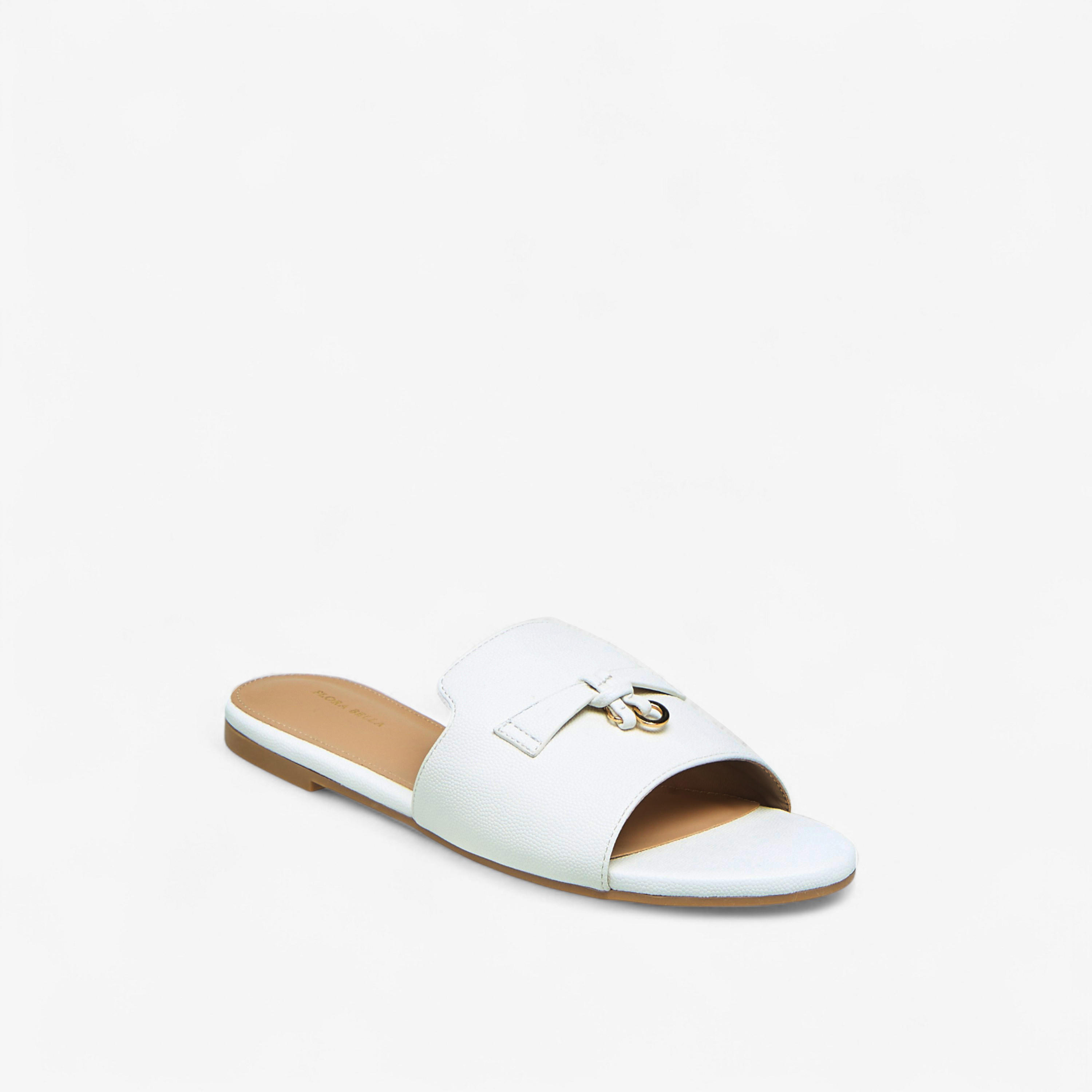 صندل سهل الارتداء بزينة قفل من فلورا بيلا-women-shoes-flats-sandals-image-2