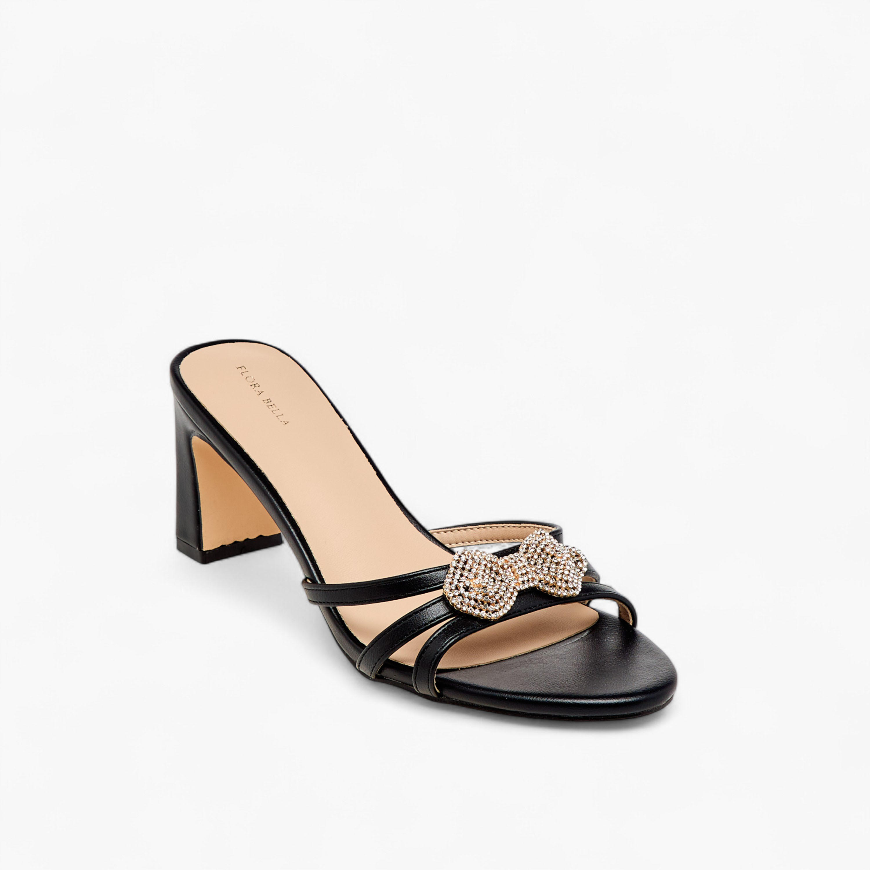 صندل سهل الارتداء مزين بفيونكة وكعب سميك من فلورا بيلا-women-shoes-sandals-heeled-image-2
