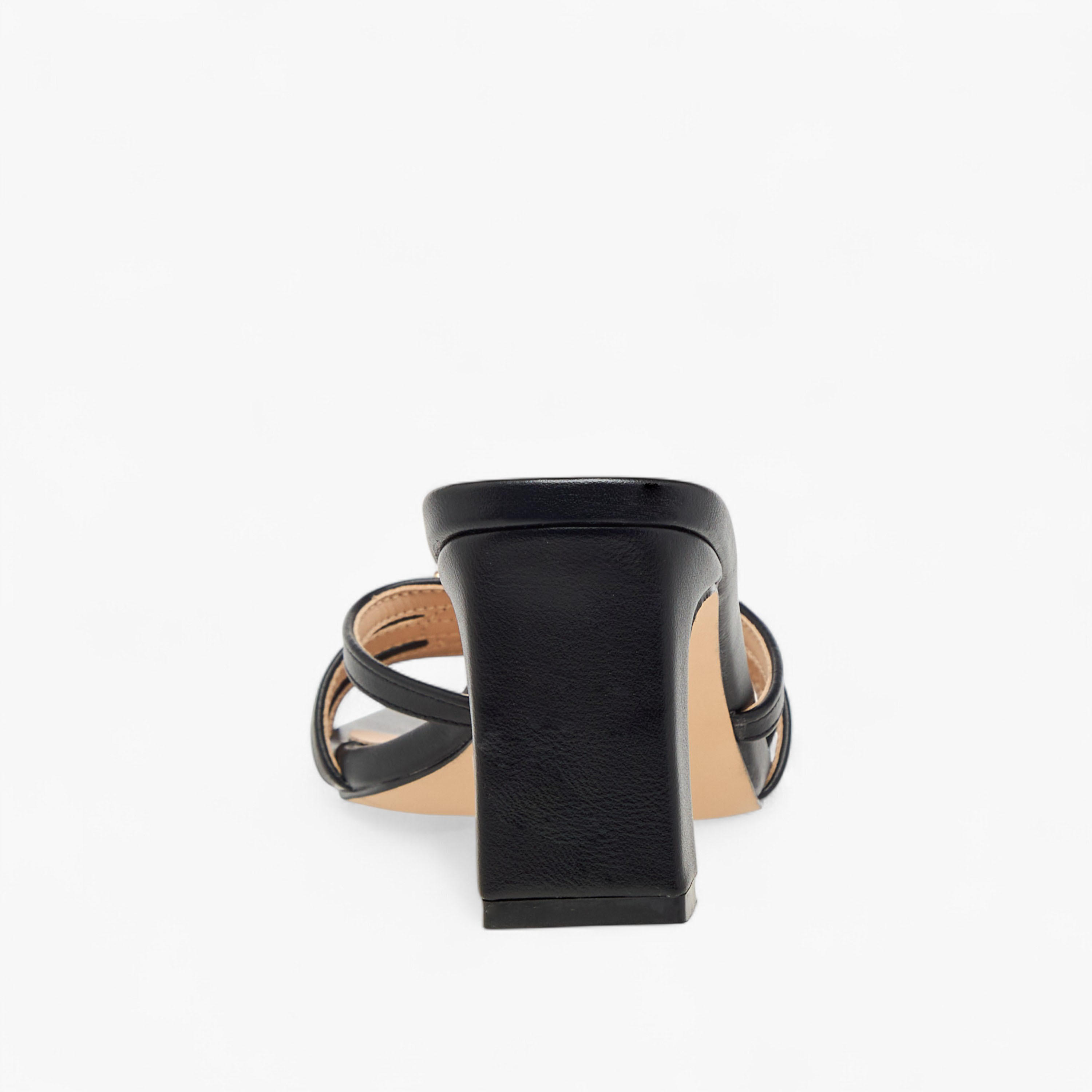 صندل سهل الارتداء مزين بفيونكة وكعب سميك من فلورا بيلا-women-shoes-sandals-heeled-image-5