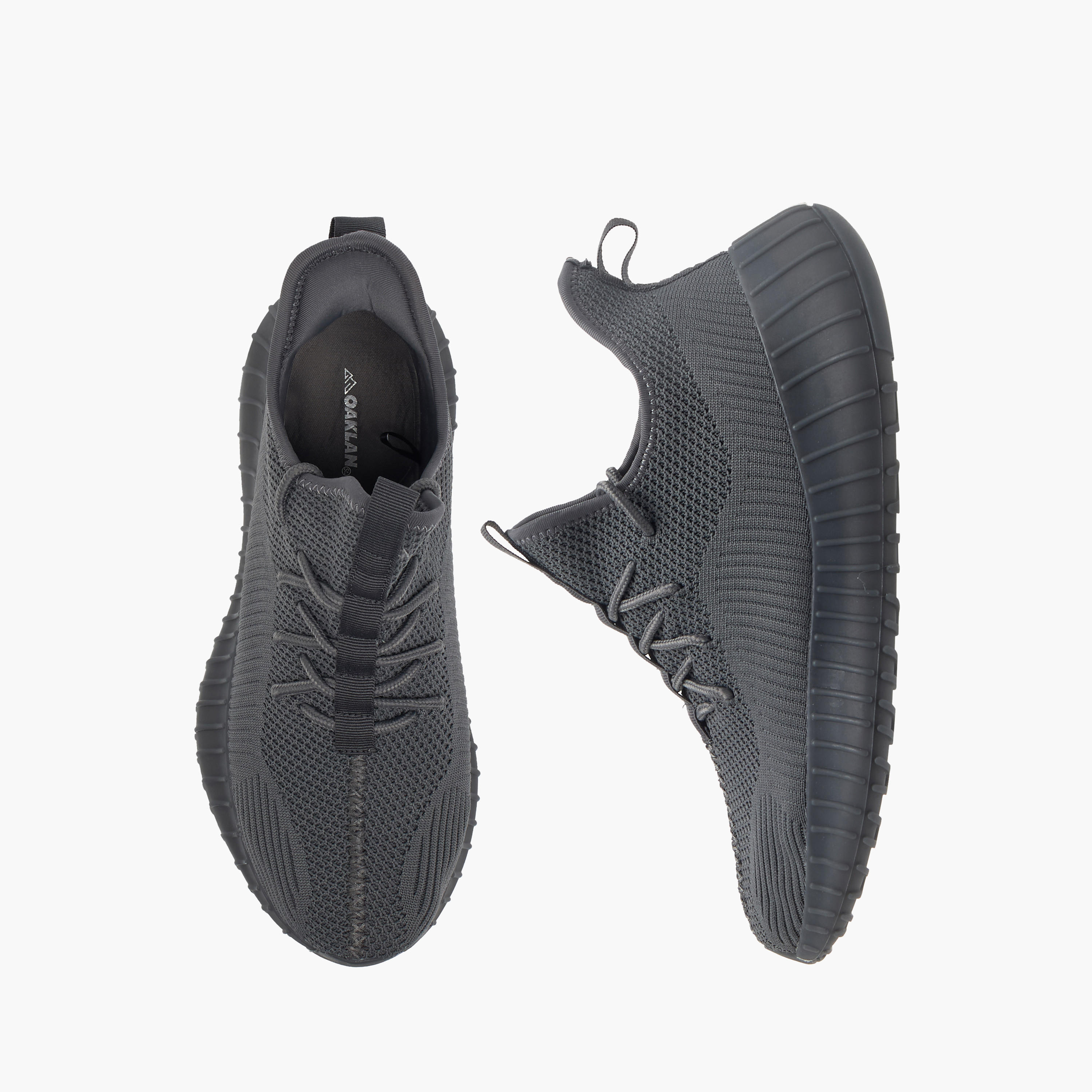 حذاء سنيكرز بألسنة سحب وشبكة ورباط إغلاق أوكلان من شو إكسبريس-men-shoes-sneakers-image-1