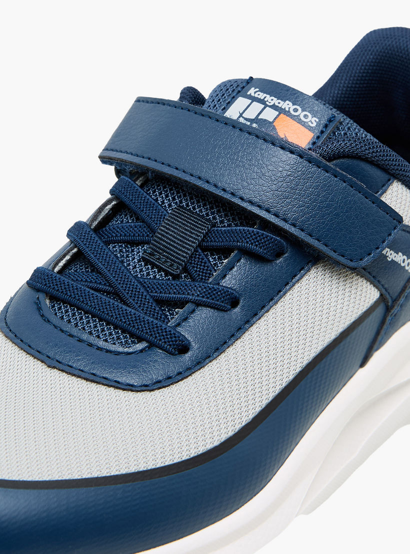 حذاء رياضي بشريط إغلاق لاصق للأولاد من كانجاروز-boys-shoes-sports-image-4