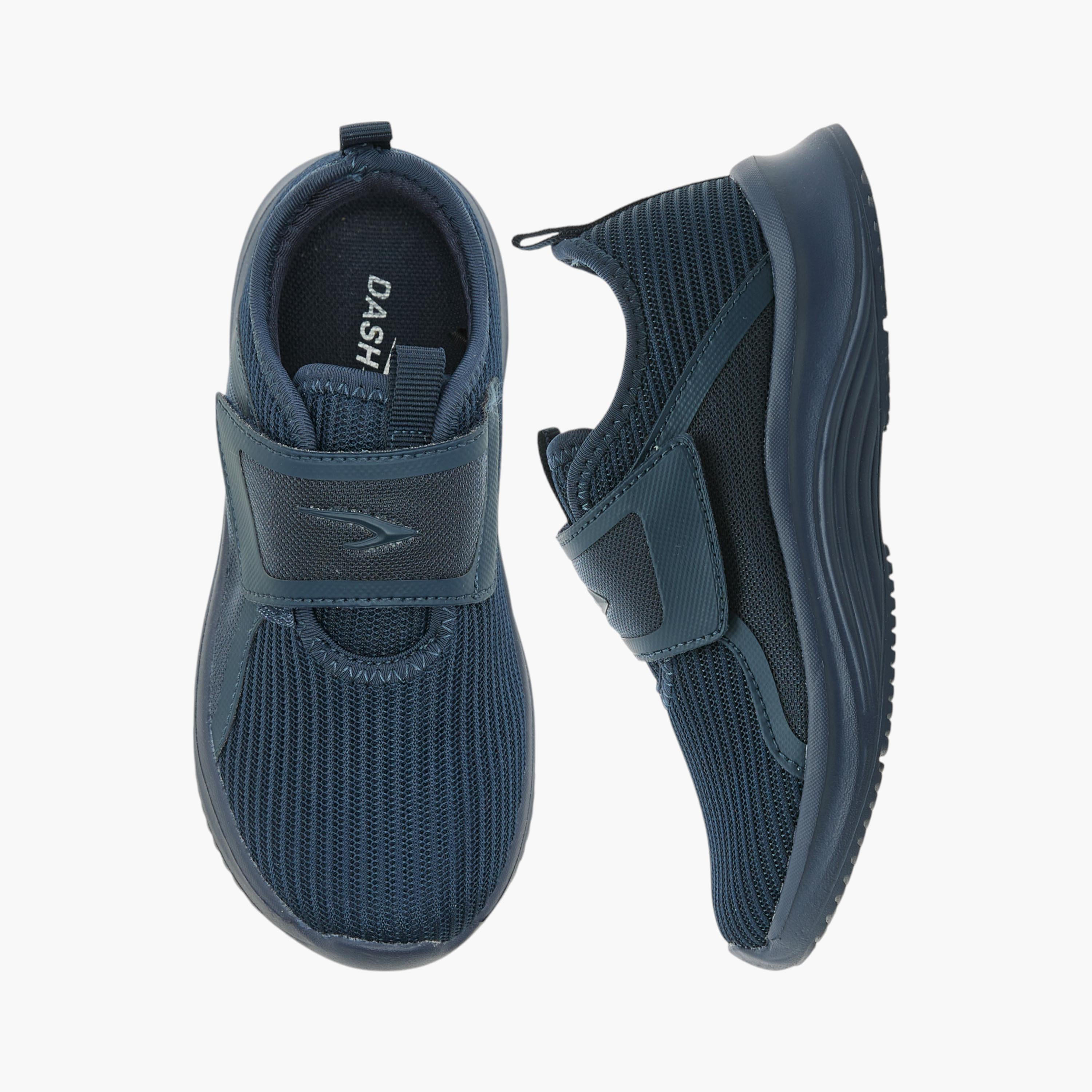 حذاء مشي بنعل مبطّن وشريط إغلاق للأطفال من داش-boys-shoes-schoolshoes-image-1