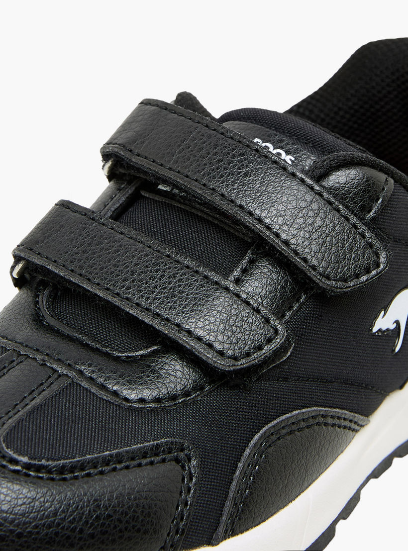 حذاء رياضي بشريط إغلاق لاصق للأولاد من كانجاروز-boys-shoes-sports-image-4