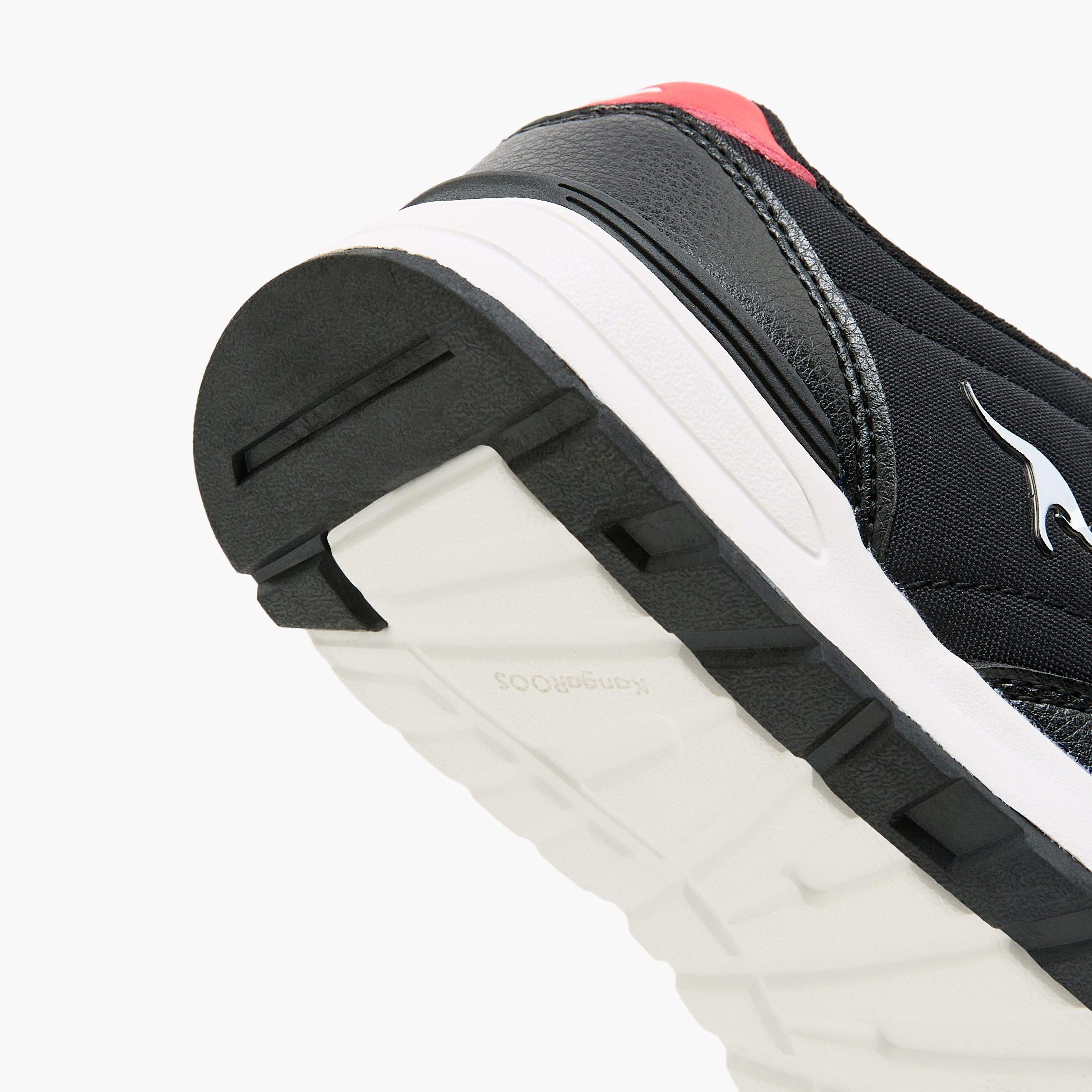 حذاء رياضي بشريط إغلاق لاصق للأولاد من كانجاروز-boys-shoes-sports-image-5