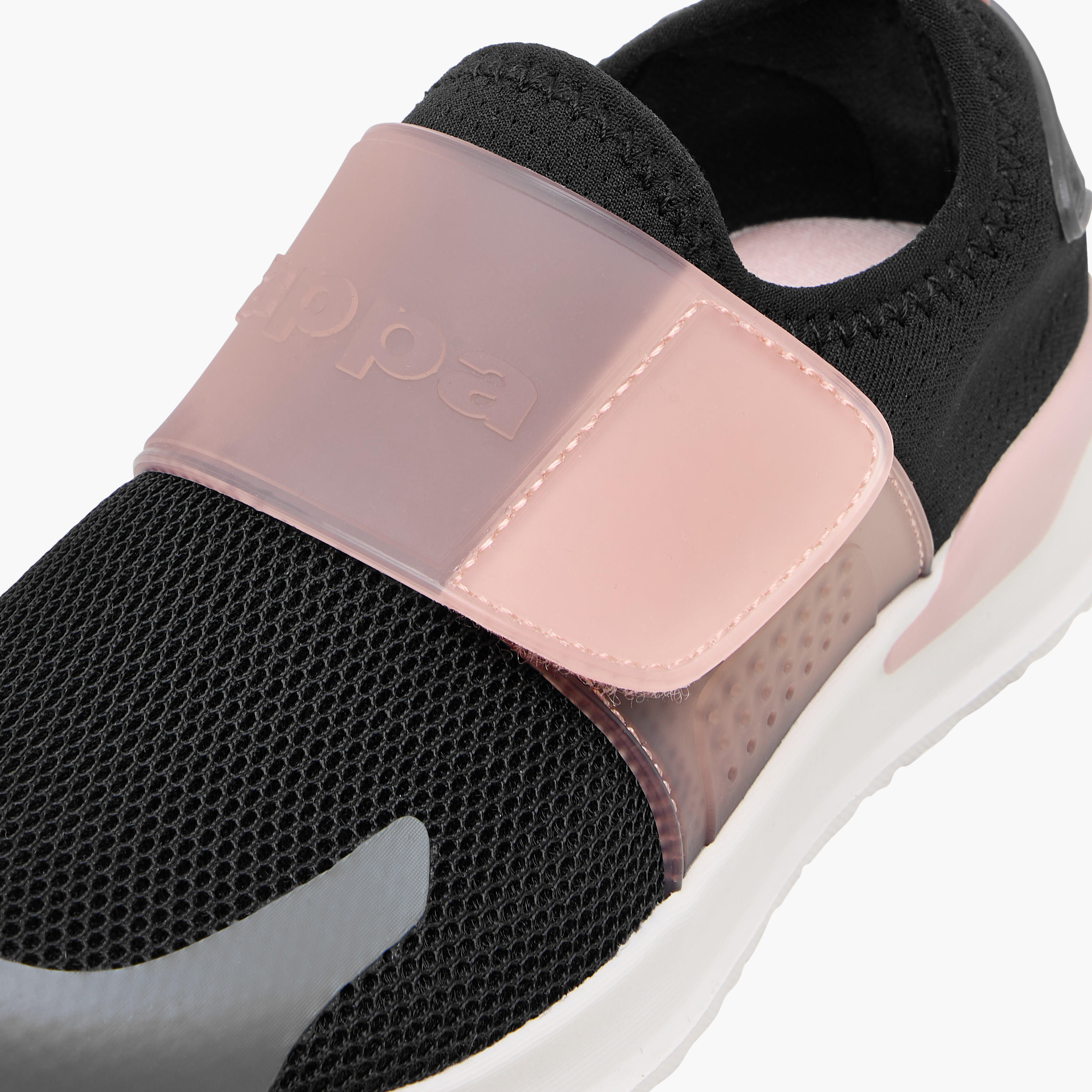 حذاء مشي بشريط لاصق وتفاصيل الشعار للبنات من كابا-girls-shoes-sneakers-image-4