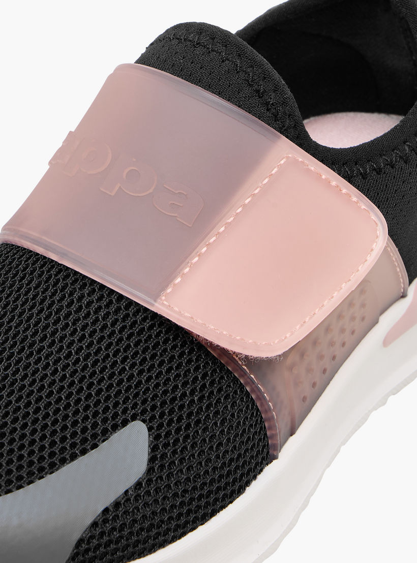 حذاء مشي بشريط لاصق وتفاصيل الشعار للبنات من كابا-girls-shoes-sneakers-image-4