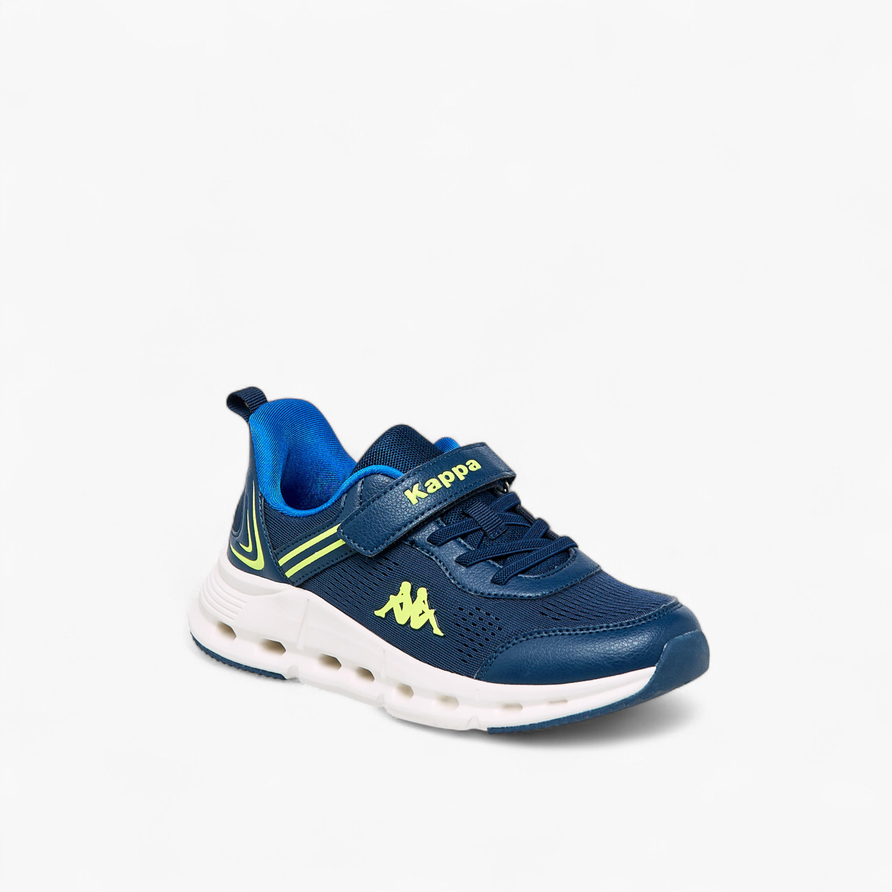 حذاء رياضي بتفاصيل شعار وبشريط إغلاق لاصق للأولاد من كابا-boys-shoes-schoolshoes-image-2