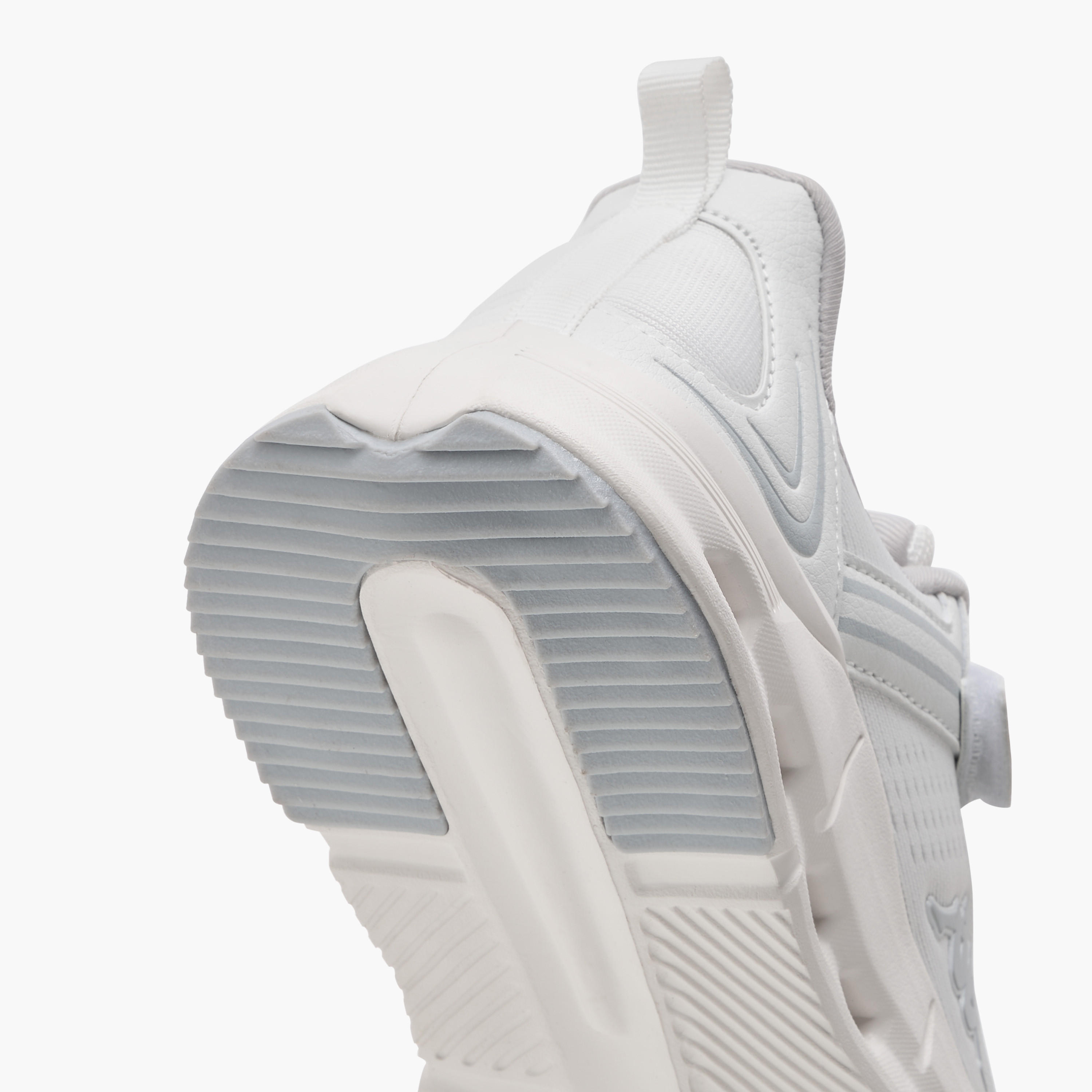 حذاء رياضي بتفاصيل شعار وبشريط إغلاق لاصق للأولاد من كابا-boys-shoes-schoolshoes-image-5