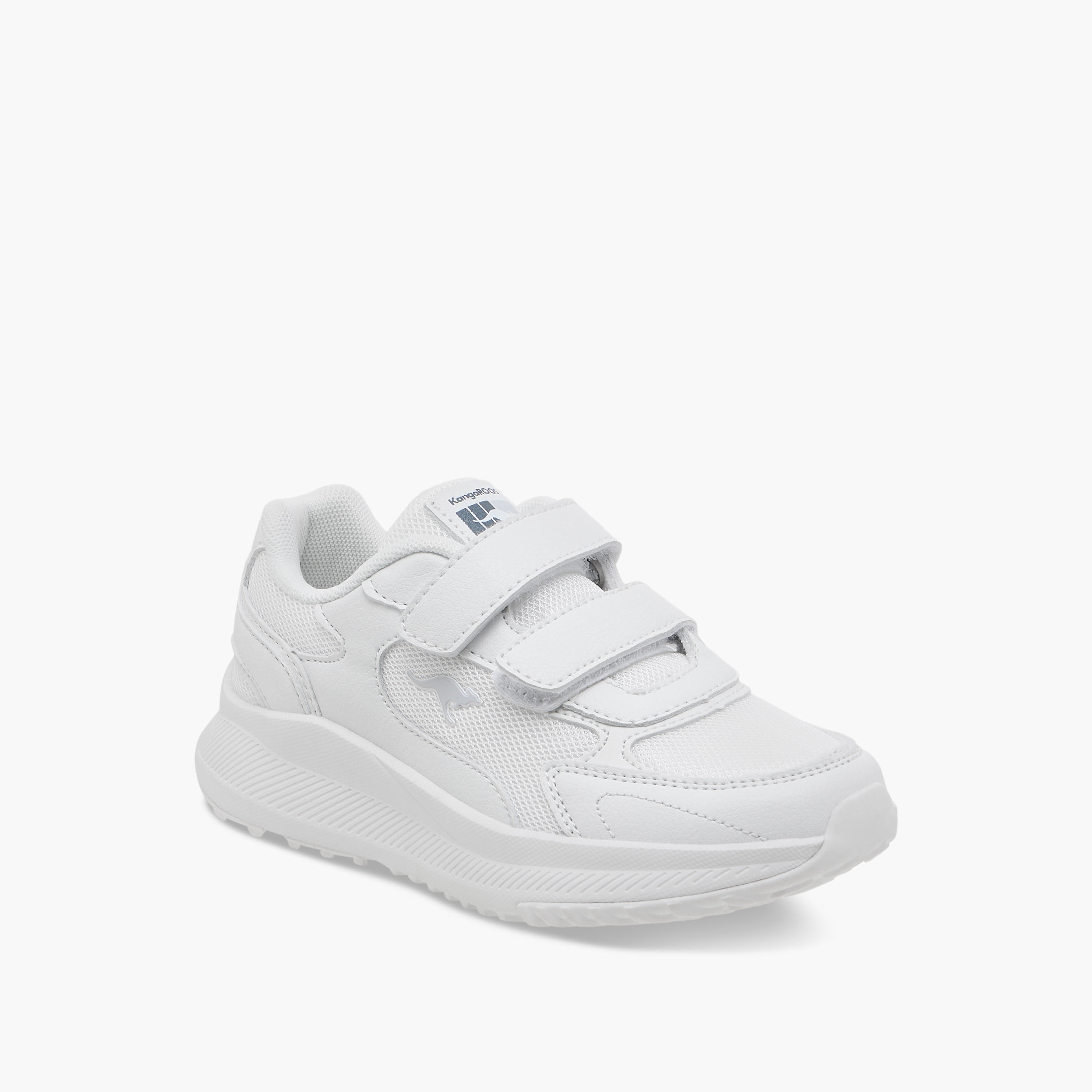حذاء مدرسي بتفاصيل شعار وشريط إغلاق لاصق للجنسين من كانجاروز-boys-shoes-schoolshoes-image-2