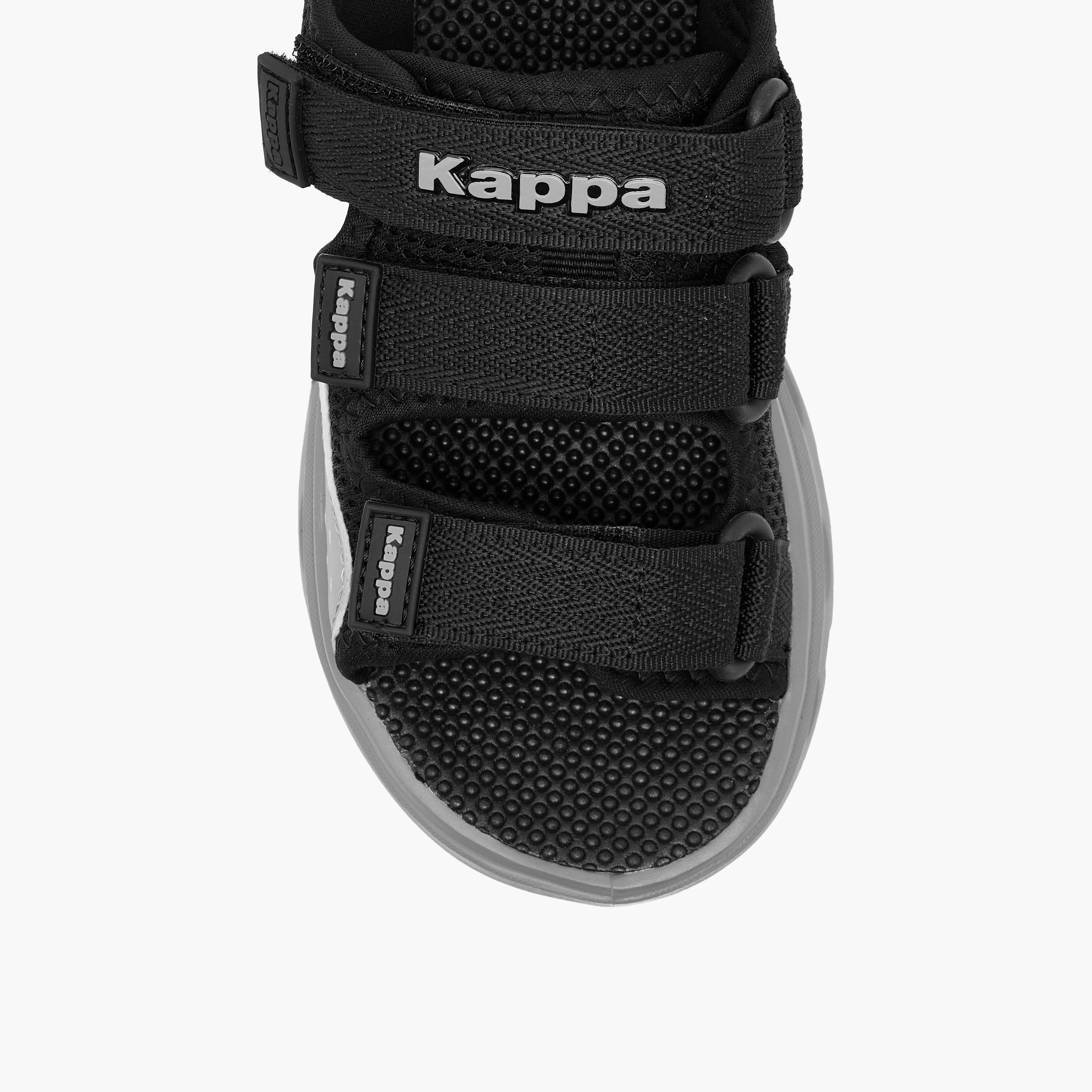 صندل مسطح بتفاصيل شعار وشريط إغلاق لاصق للأولاد من كابا-boys-shoes-sandals-image-3