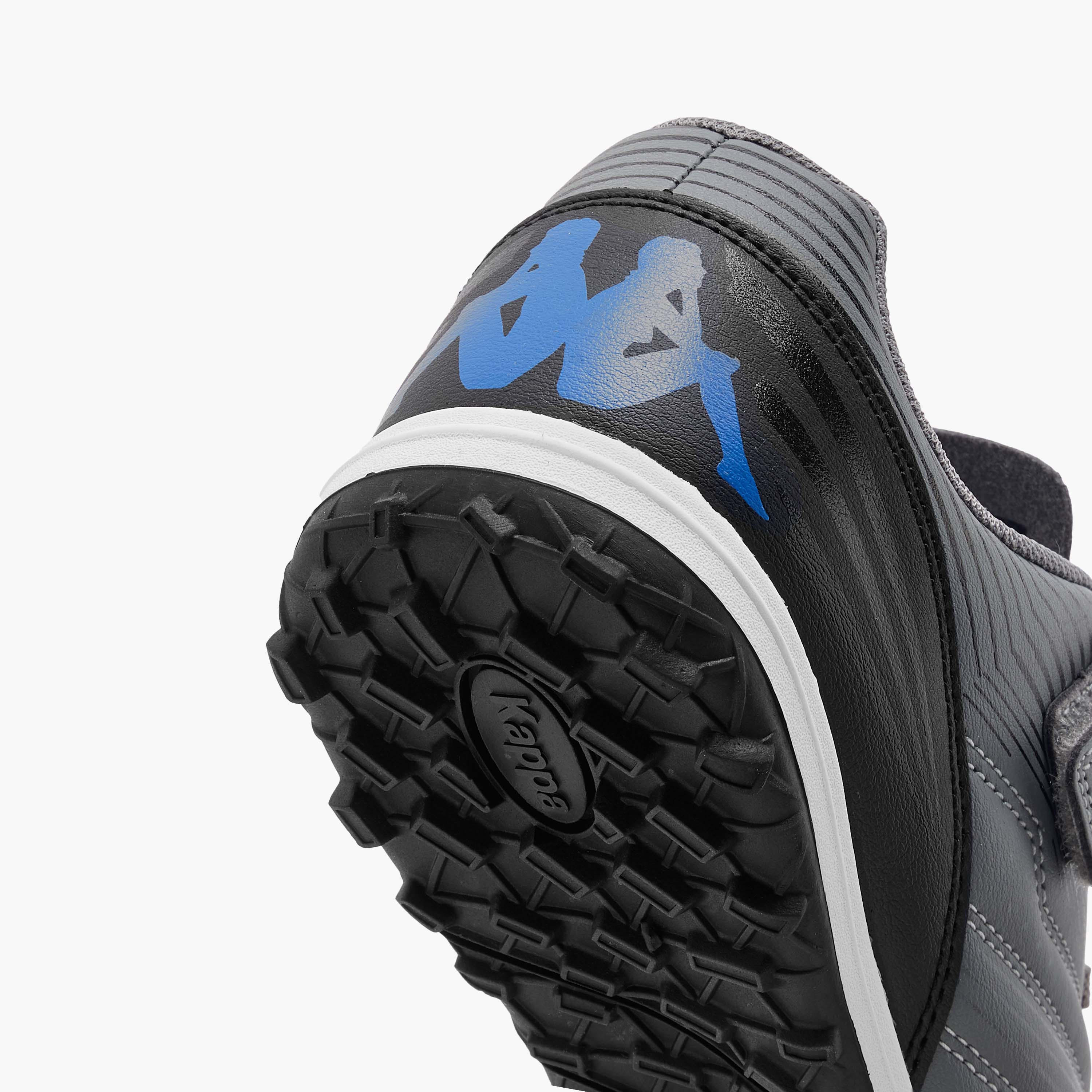 حذاء كرة قدم للعشب الصناعي خفيف الوزن بشريط إغلاق لاصق للأطفال من كابا-sports-boys-shoes-image-5