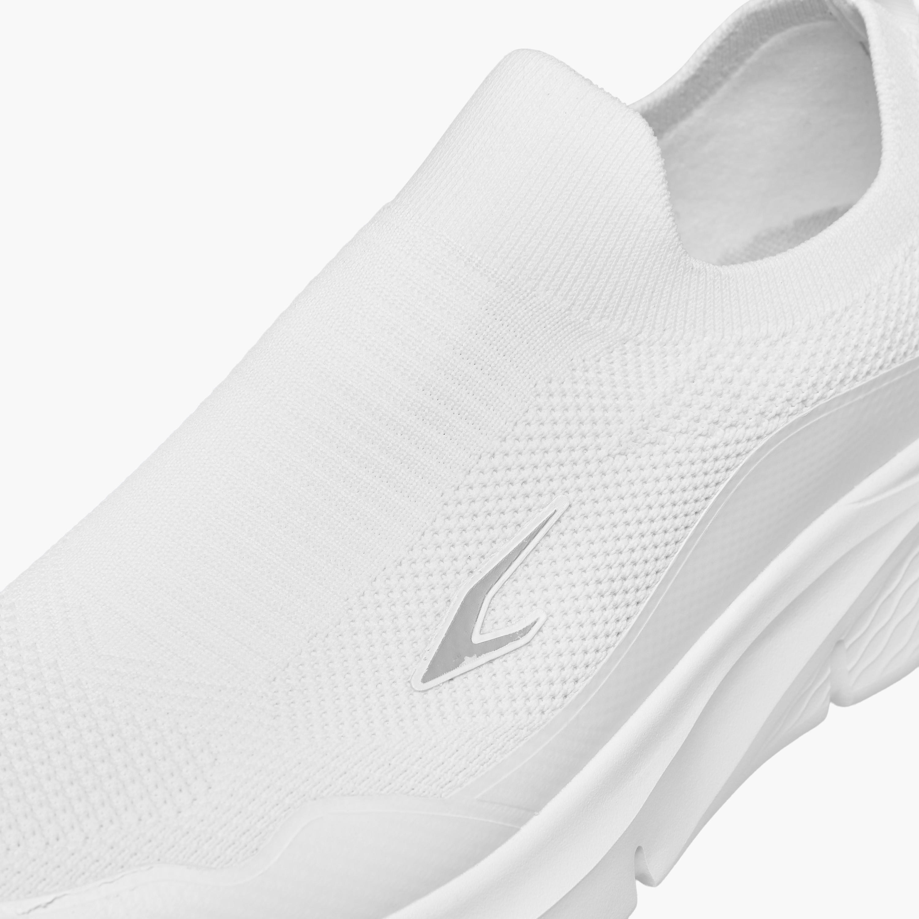حذاء رياضي سهل الارتداء للرجال من داش-sports-men-shoes-image-4