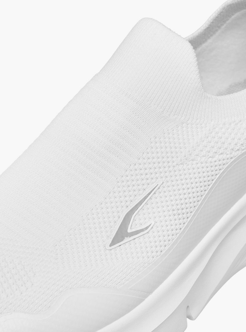 حذاء رياضي سهل الارتداء للرجال من داش-sports-men-shoes-image-4