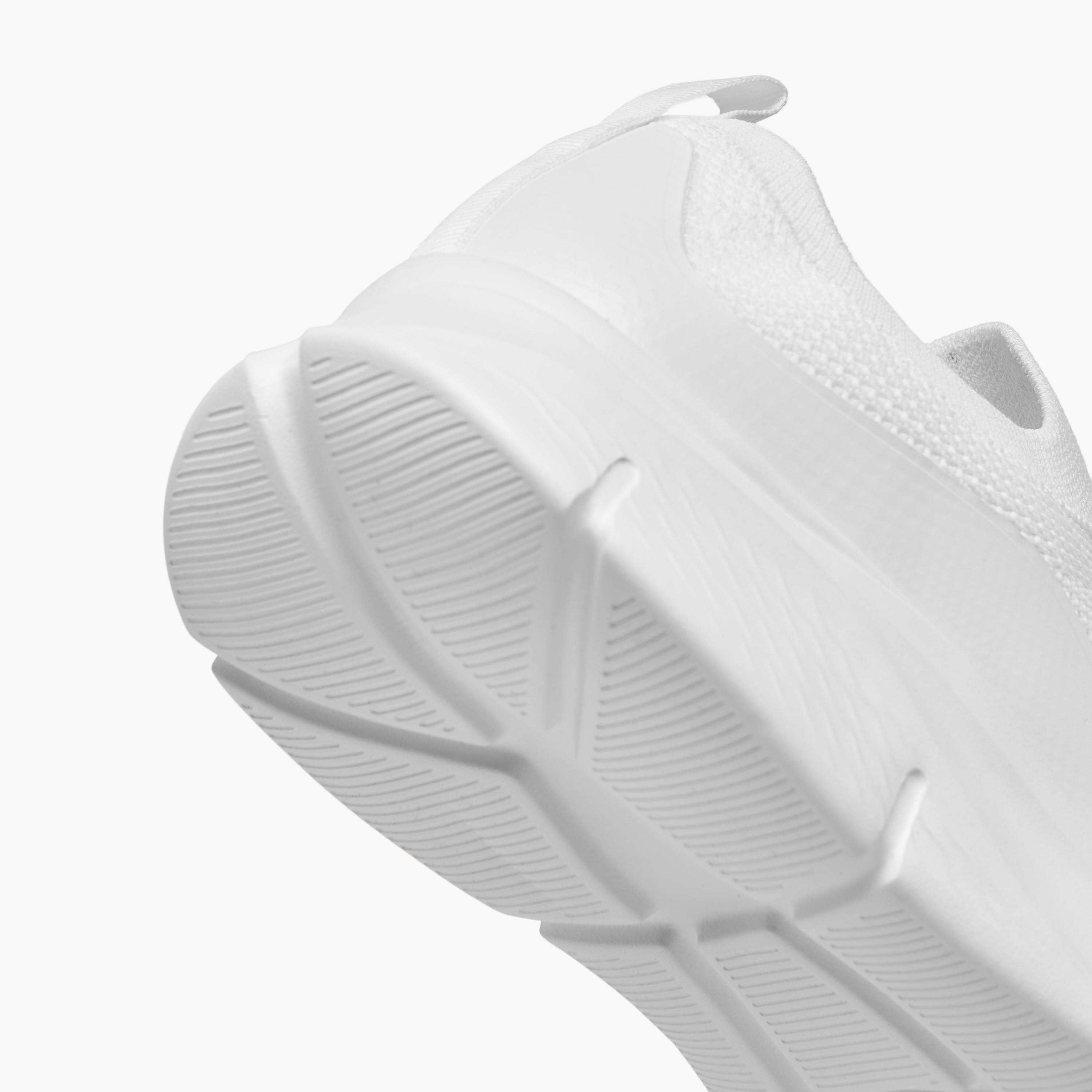 حذاء رياضي سهل الارتداء للرجال من داش-sports-men-shoes-image-5