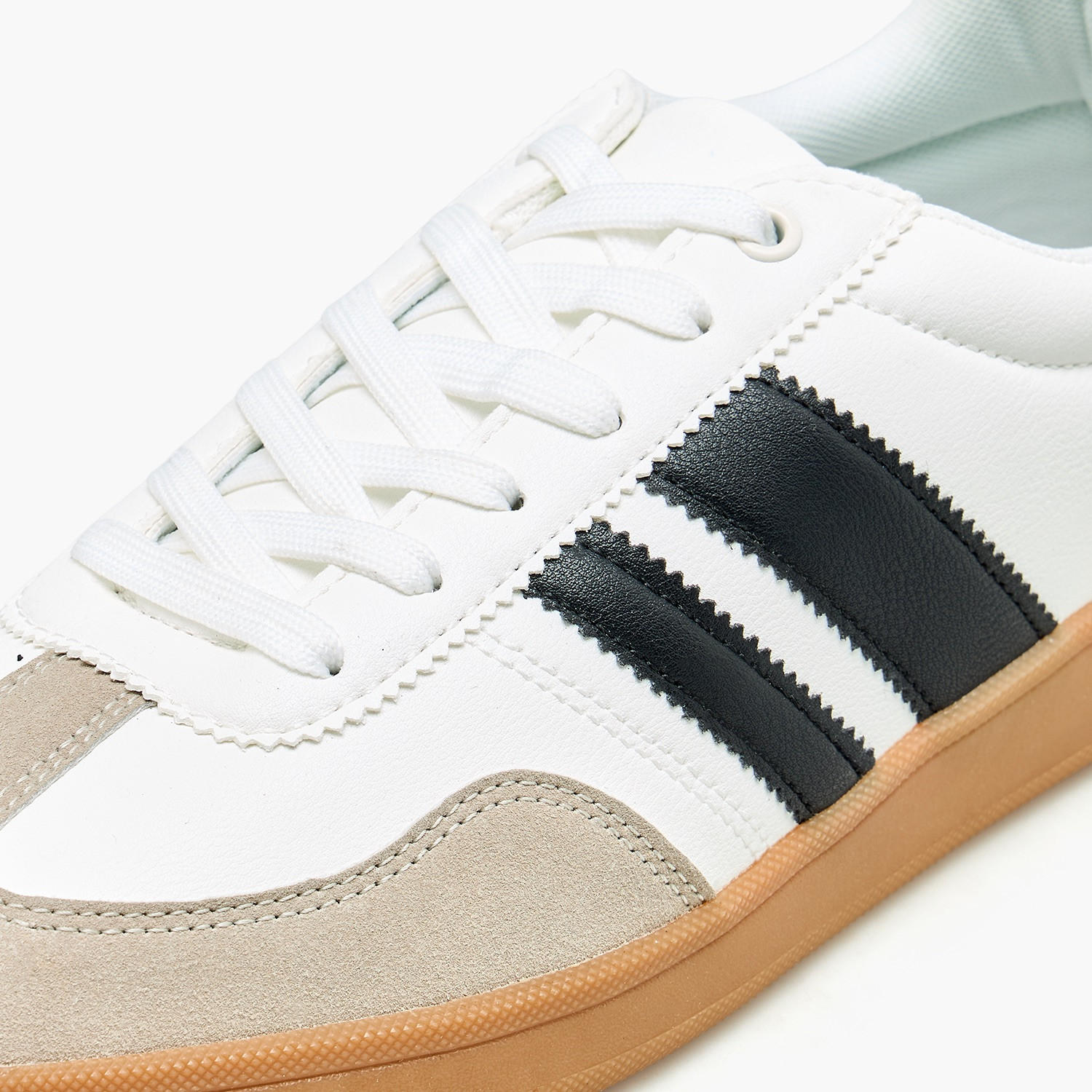 حذاء سنيكرز مخطط طول الكاحل برباط للرجال من إل بي إل من شو إكسبريس-men-shoes-sneakers-image-4