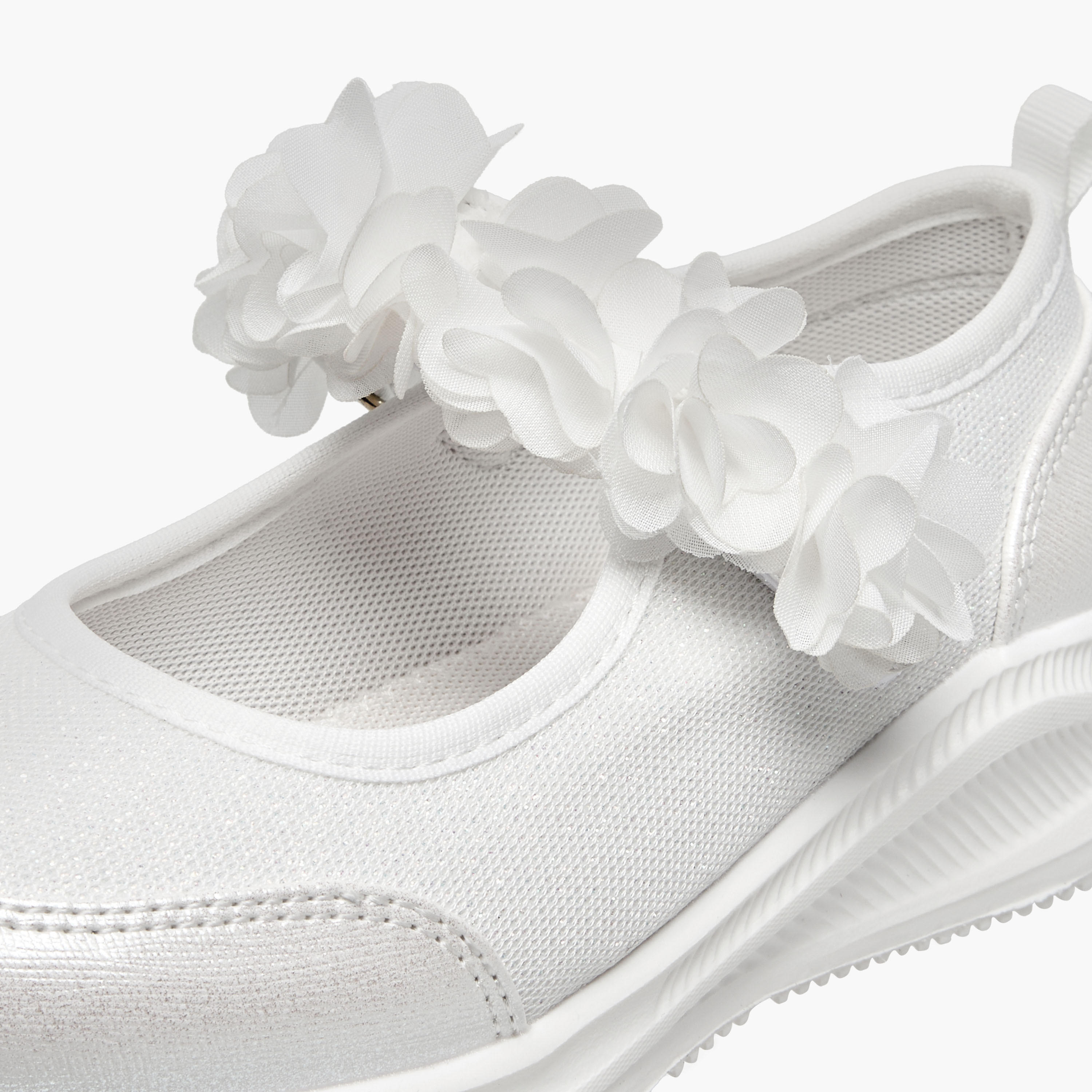 حذاء سنيكرز مزين بشريط إغلاق لاصق للبنات من فلورا بيلا-girls-shoes-sneakers-image-4