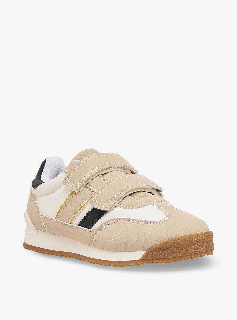 حذاء سنيكرز للأولاد بشريط لاصق من جونيورز-boys-shoes-sneakers-image-2