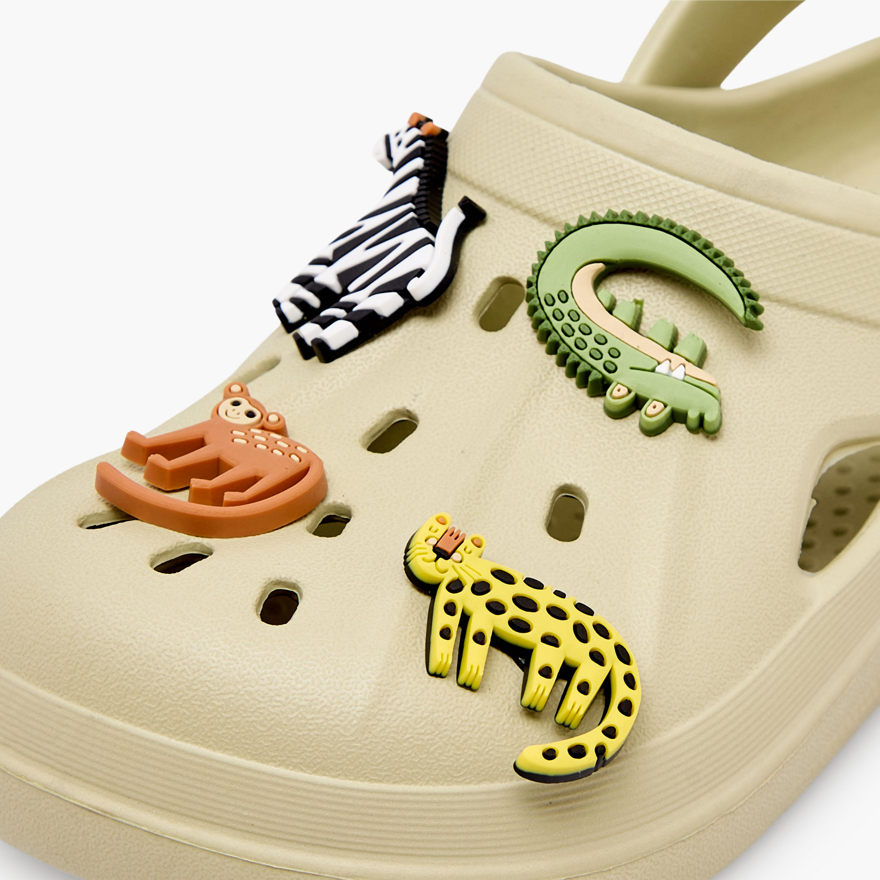 حذاء كلوج بزينة سفاري للأولاد من أكوا-boys-shoes-sandals-image-7