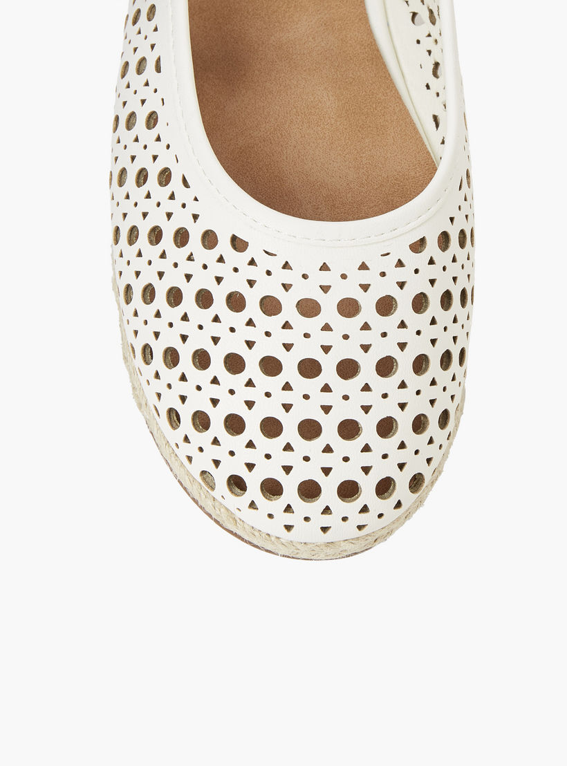 حذاء ماري جين إسبادريل بتفاصيل مثقبة للنساء من بيبرمنت-women-shoes-flats-espadrilles-image-5