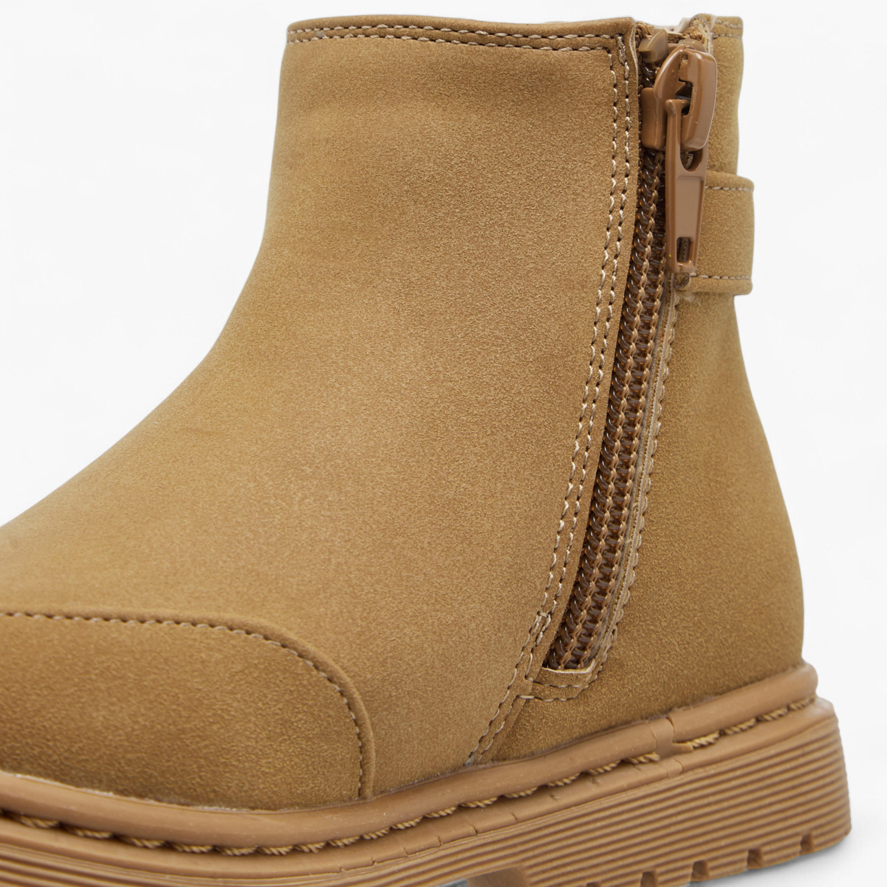 بوت سادة بسحاب إغلاق وتفاصيل إبزيم من فلورا بيلا-girls-shoes-boots-image-4