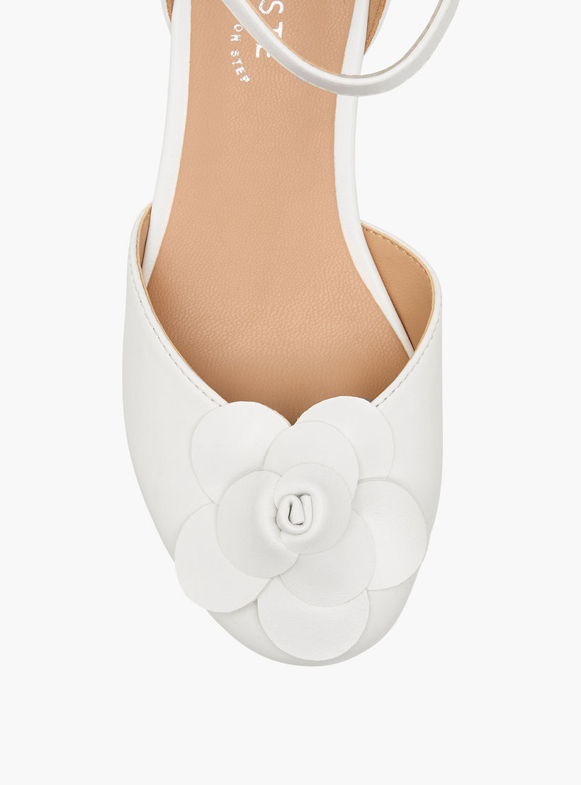 صندل بكعب سميك للبنات من سيليست-girls-shoes-sandals-image-4