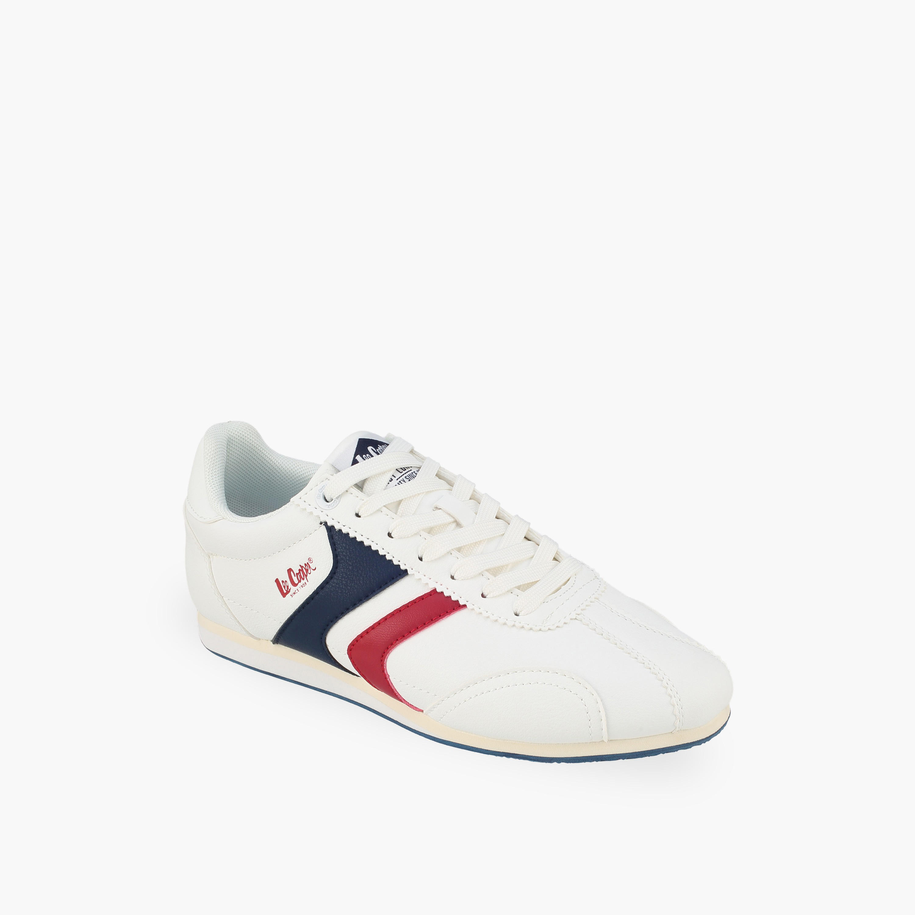 حذاء سنيكرز بطول الكاحل ورباط إغلاق للنساء من لي كوبر-women-shoes-sneakers-image-2