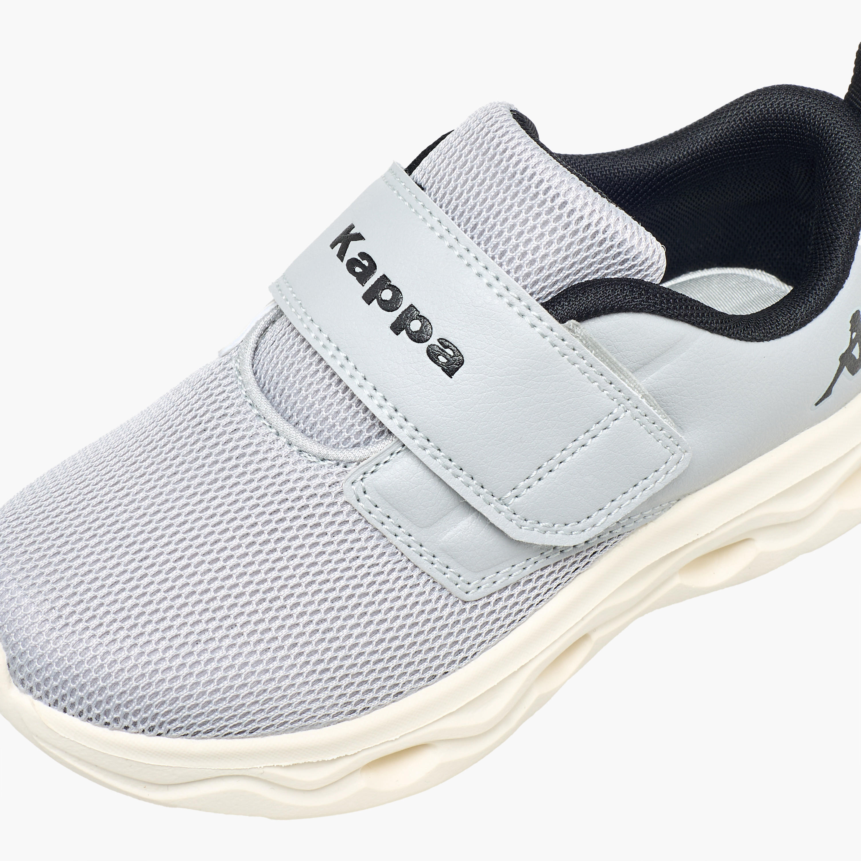 حذاء رياضي بشريط إغلاق لاصق للأطفال من كابا-girls-shoes-sneakers-image-4