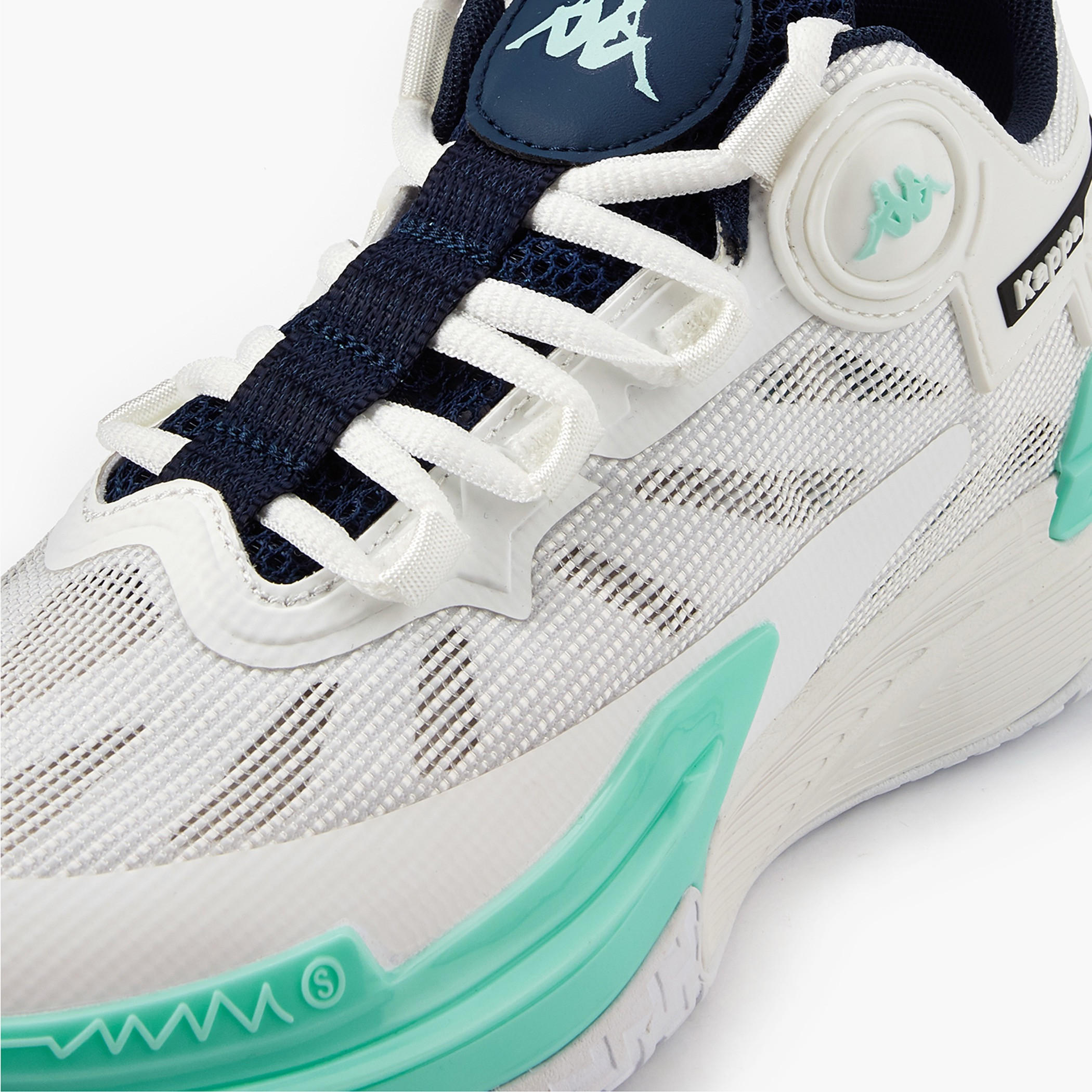 حذاء كرة السلّة برباط للنساء من كابا-women-shoes-sports-image-4