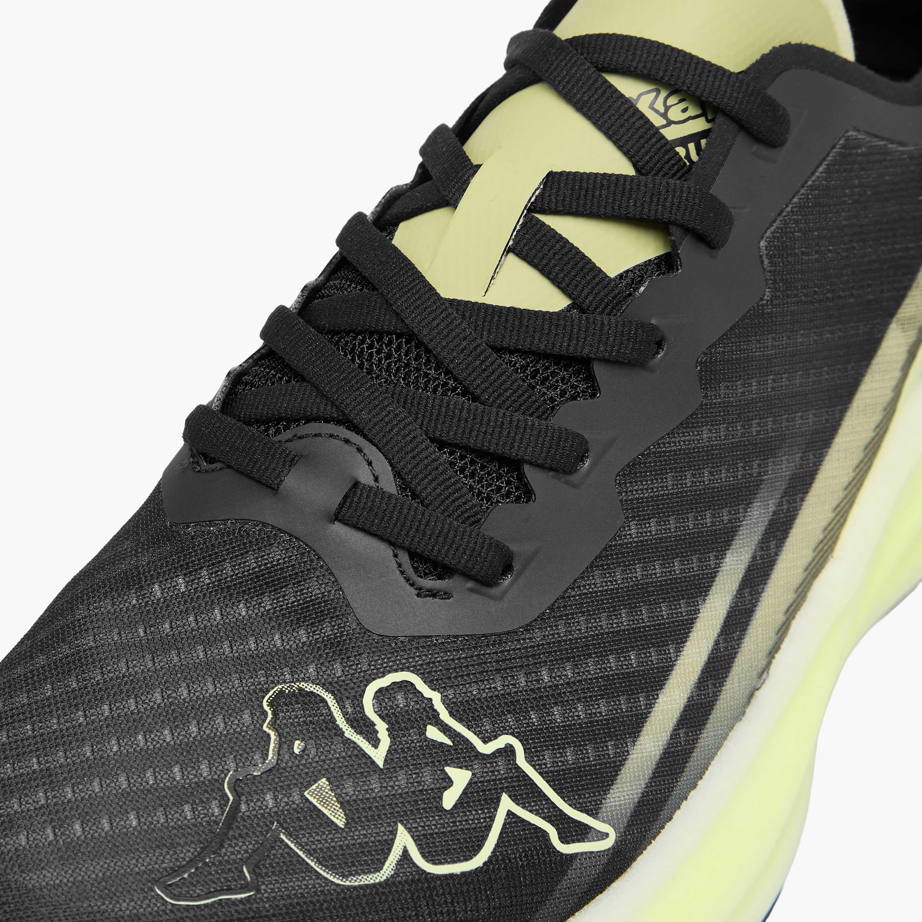 حذاء جري برباط إغلاق للرجال من كابا-sports-men-shoes-image-4