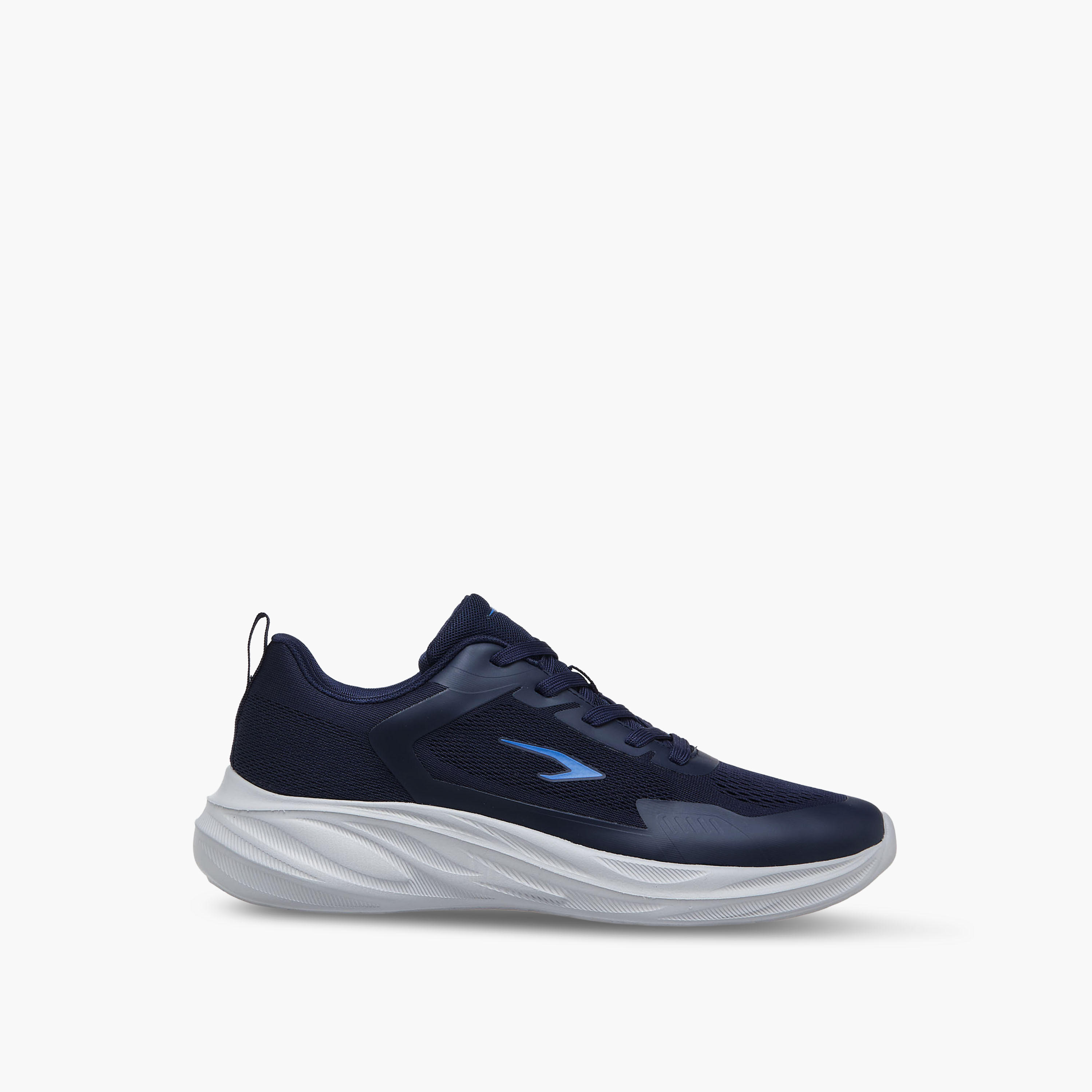 حذاء رياضي برباط إغلاق للرجال من داش-men-shoes-sports-image-3